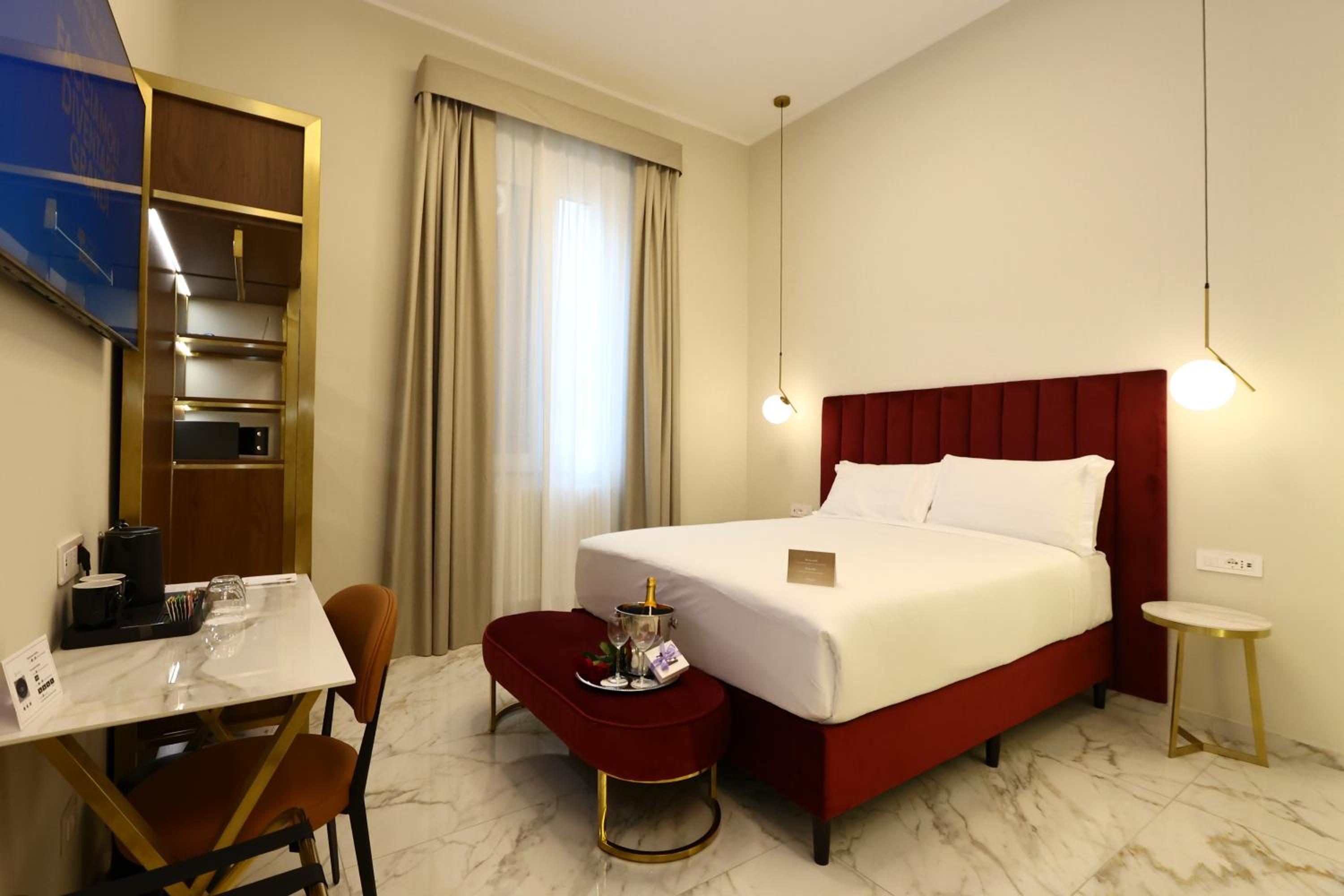 Deluxe Double Room photo 2