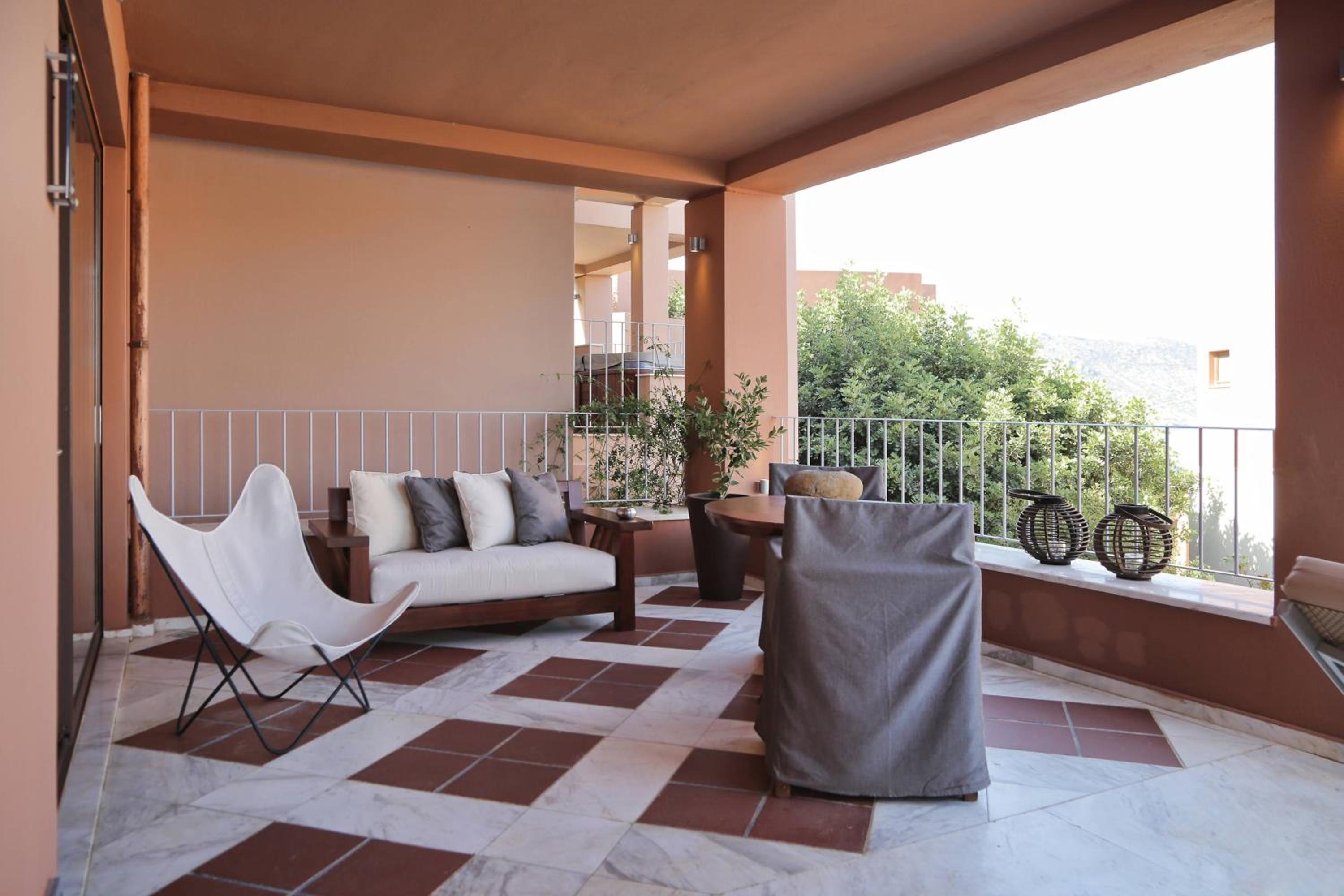 Family Suite with Garden View