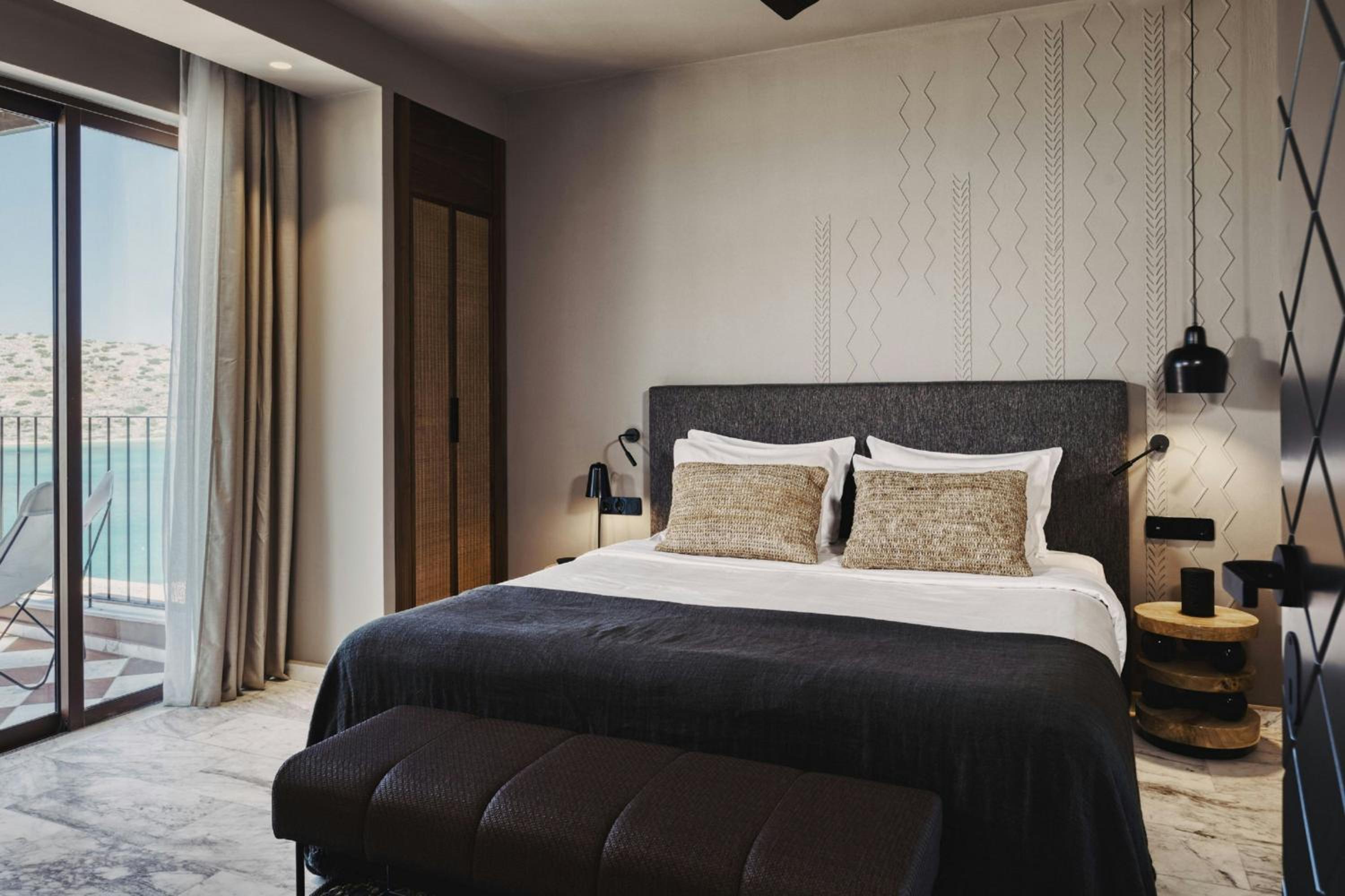 Luxury Two-Bedroom Suite with Sea View