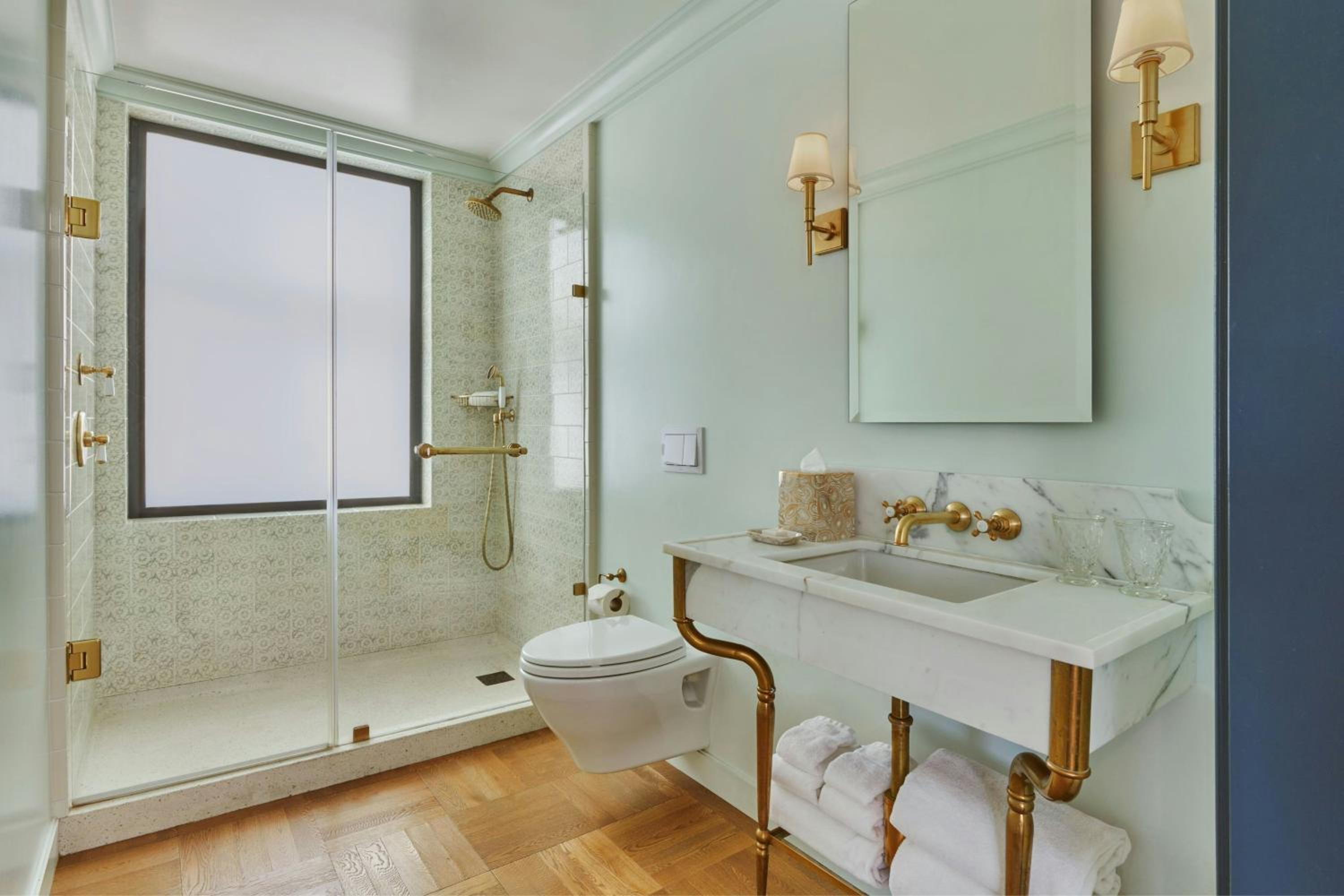 One Bedroom Suite with One King Bed (Non Smoking) (Accessible)