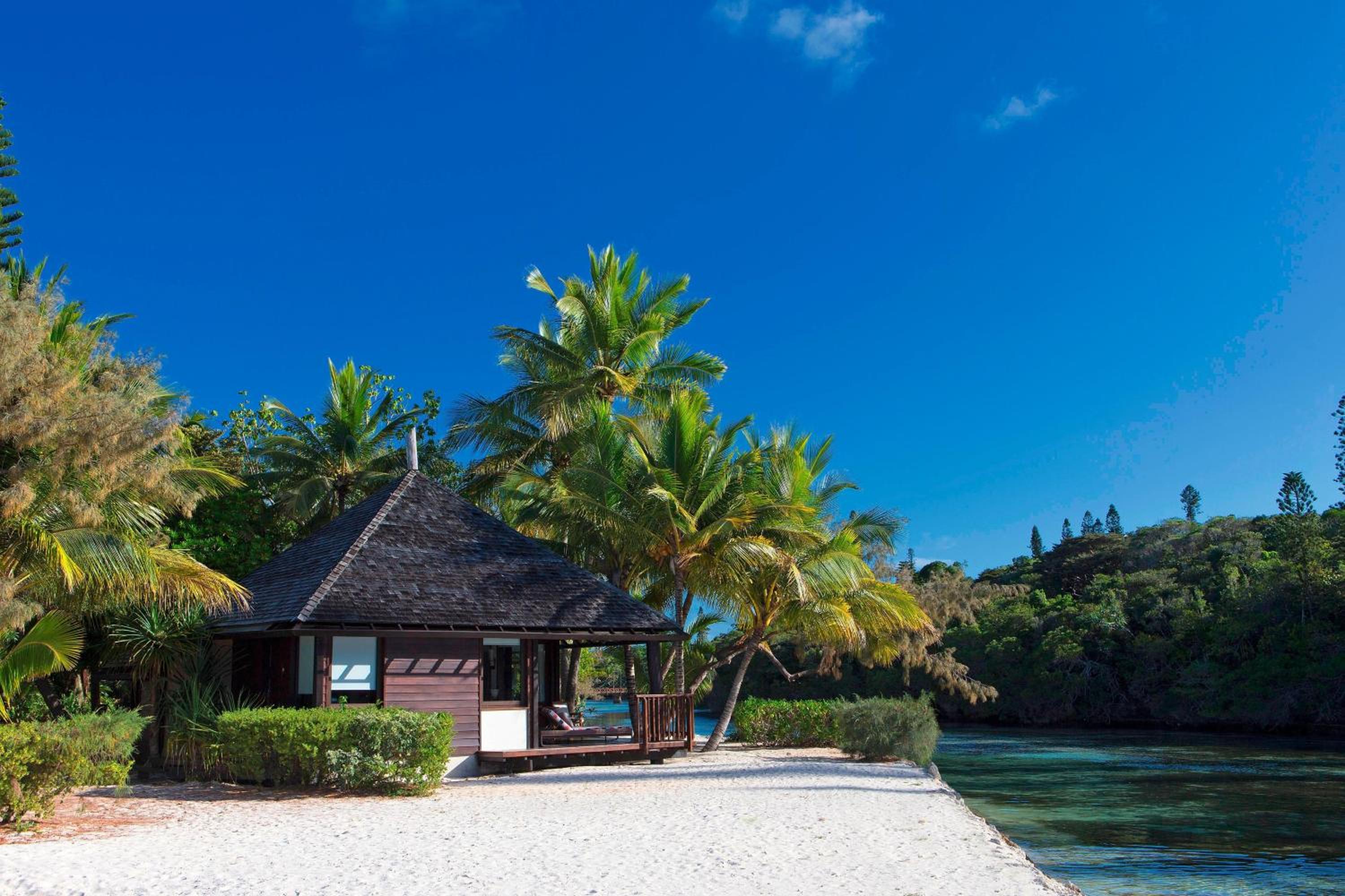 Bungalow, 1 King, Beach View, Beach Front Access, Terrace