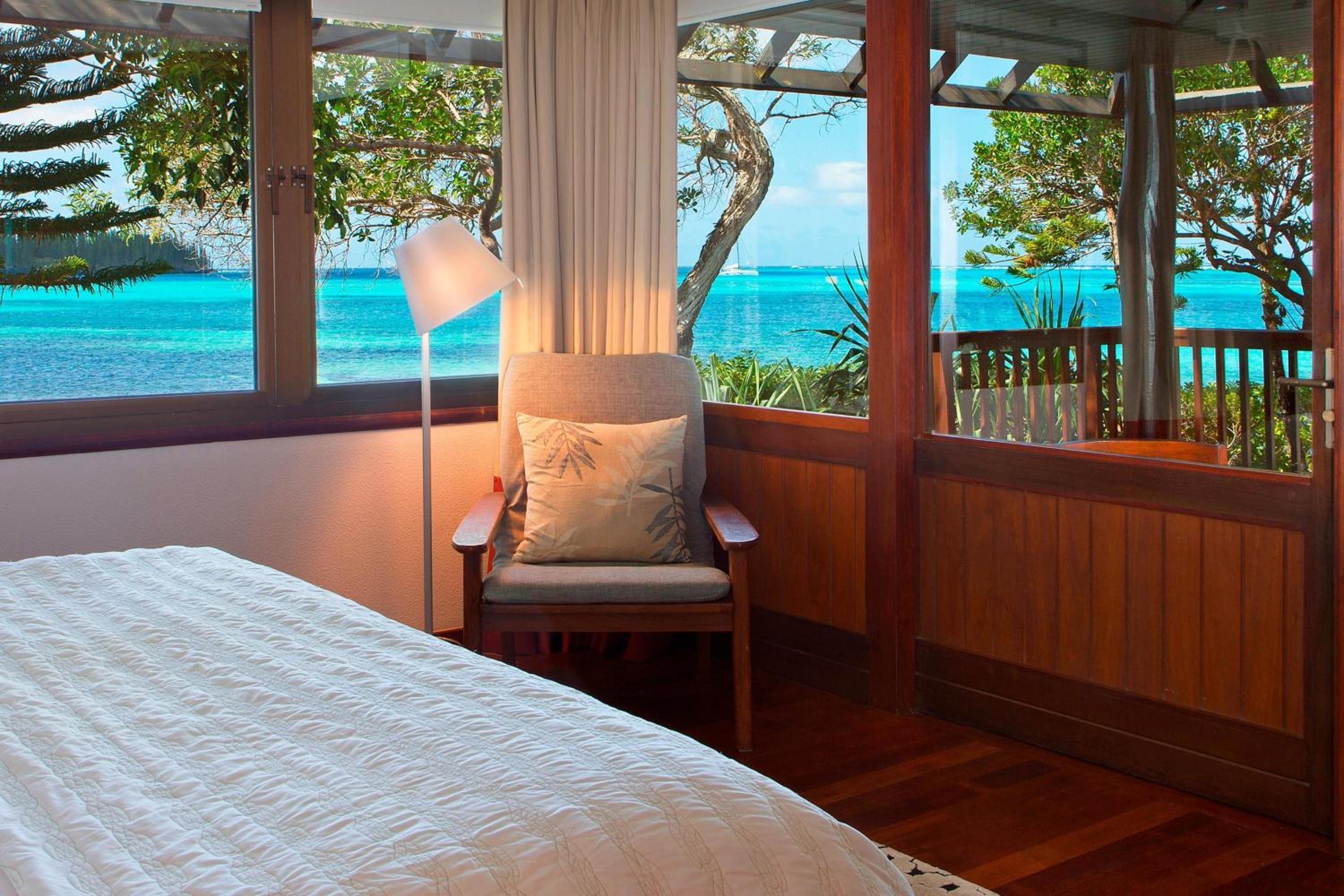 Bungalow, 1 King, Bay View, Lagoon Access, Terrace