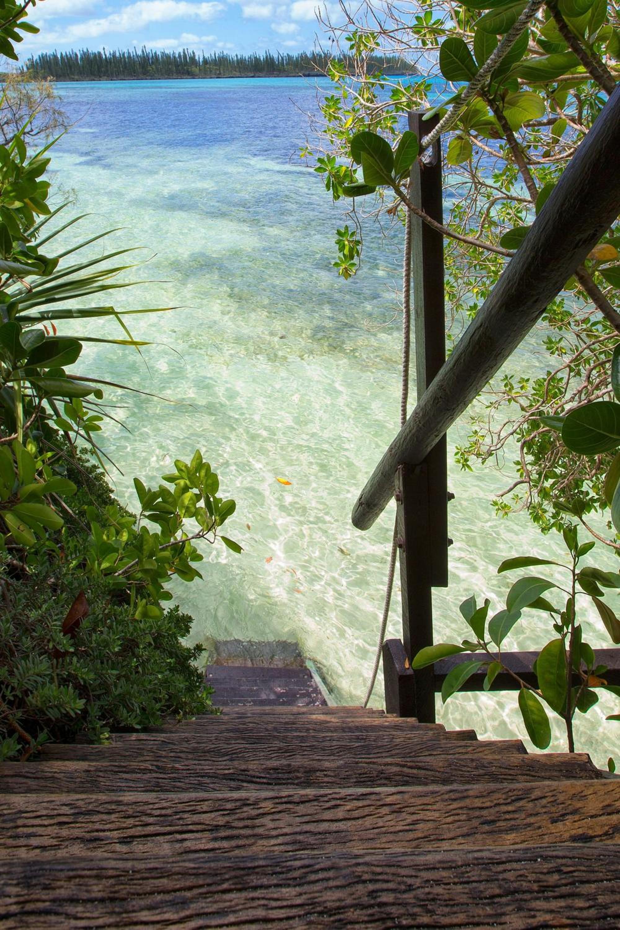 Bungalow, 1 King, Bay View, Lagoon Access, Terrace photo 3
