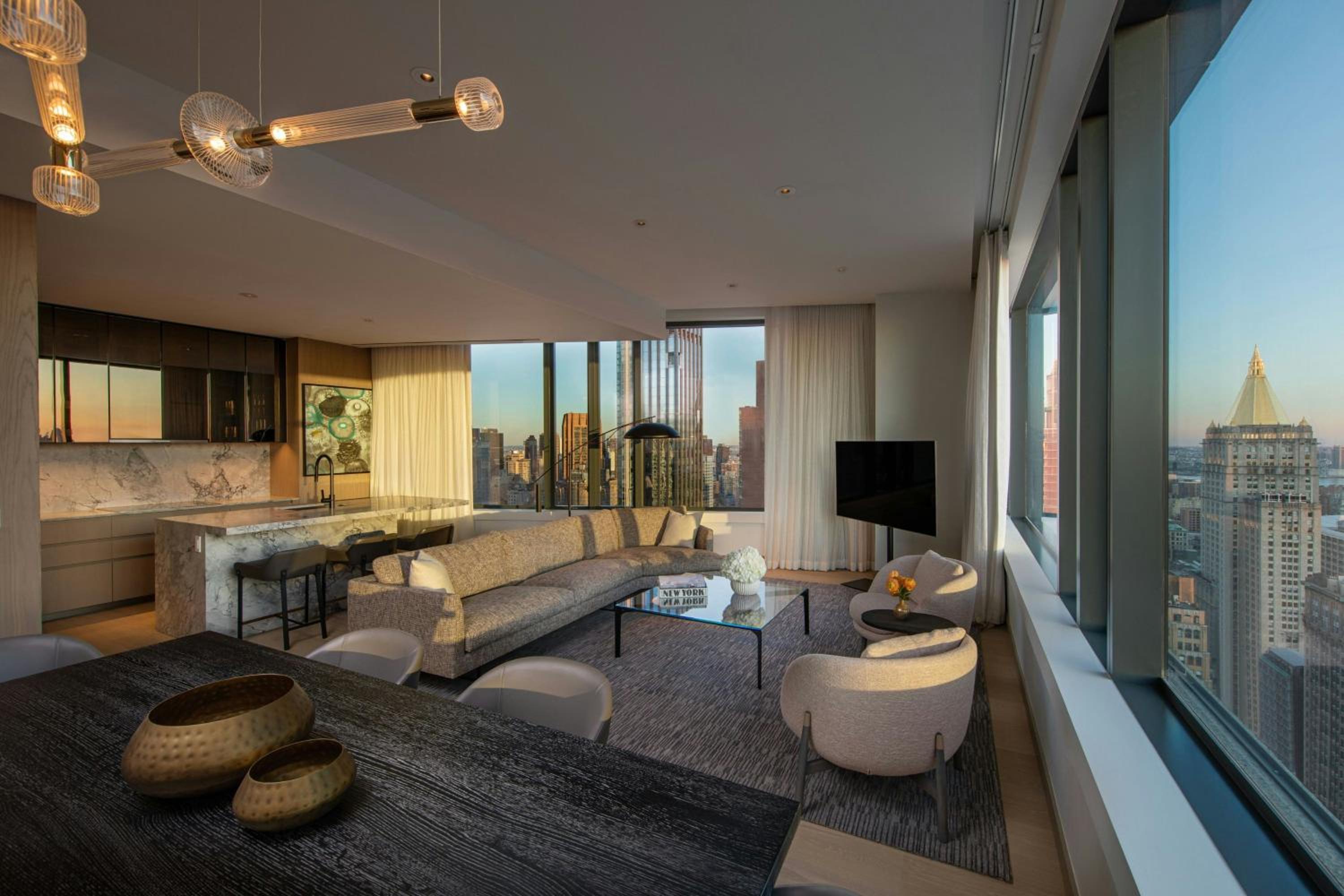Fifth Avenue Two-Bedroom Penthouse with Downtown View