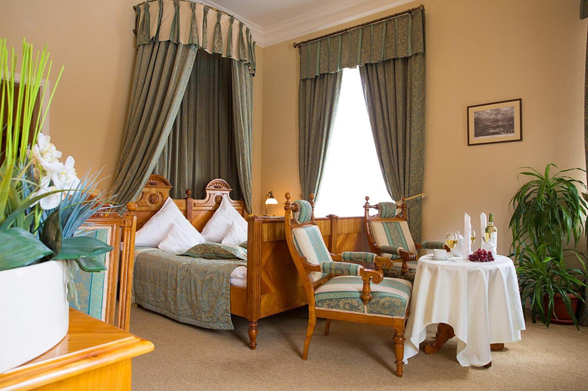 Deluxe Double Room - Photo 1