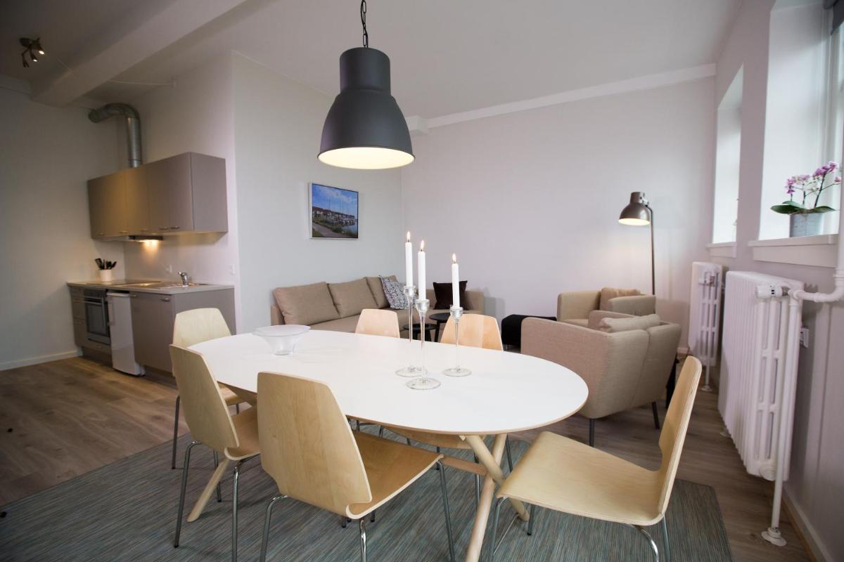Three-Bedroom Apartment with Private Terrace photo 2
