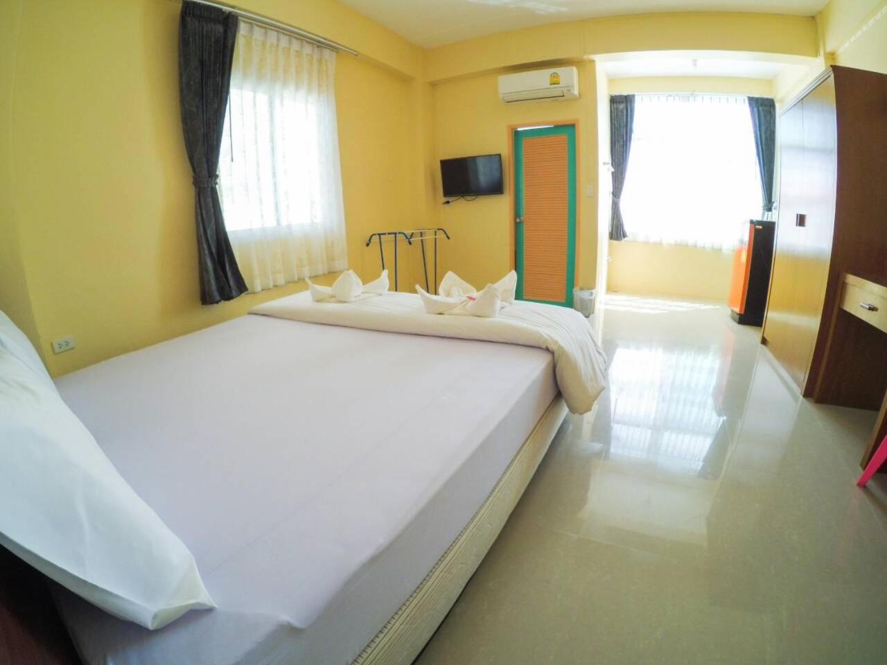 Luxury Triple Room