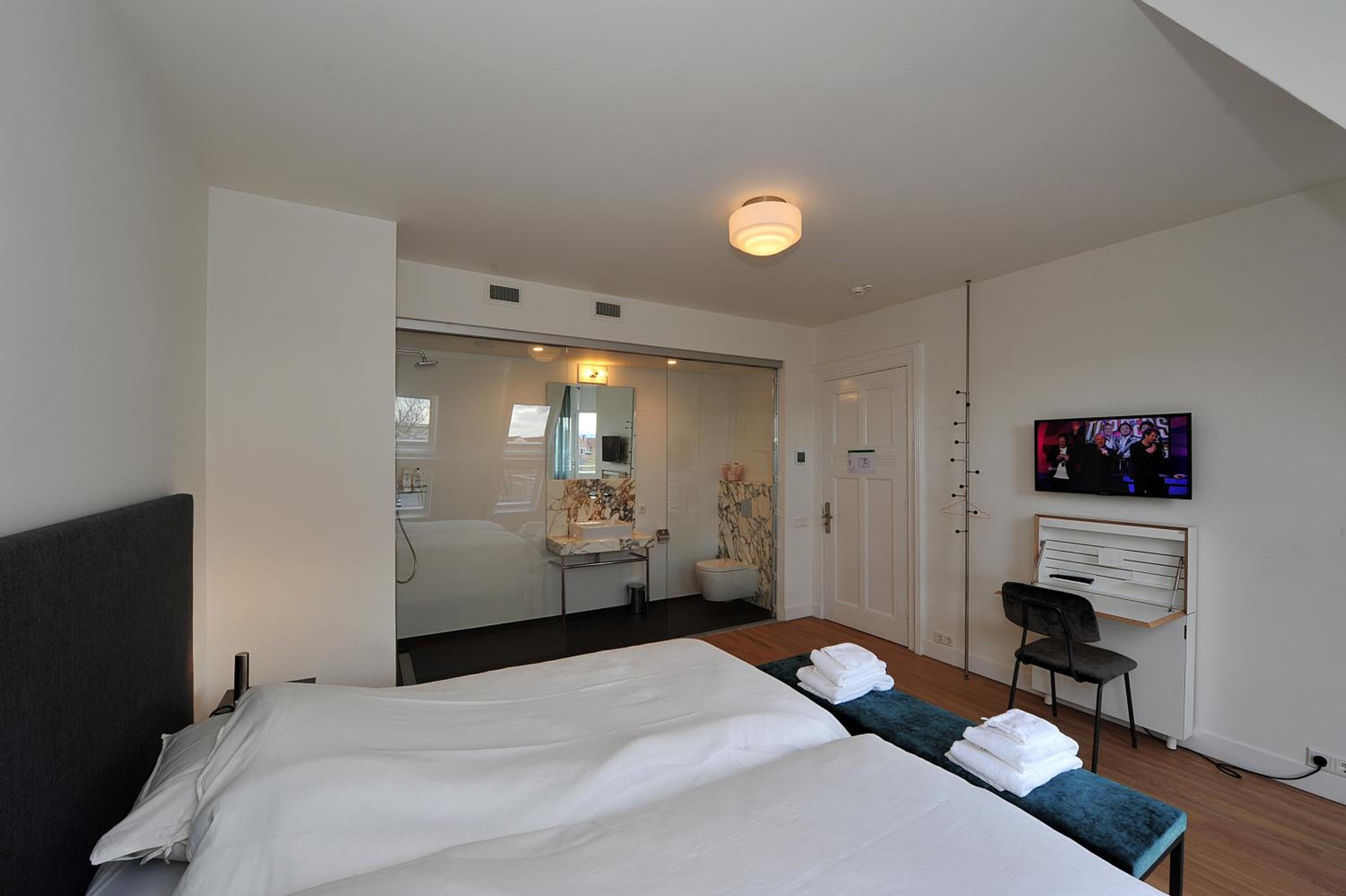 Twin Room with Garden View photo 3