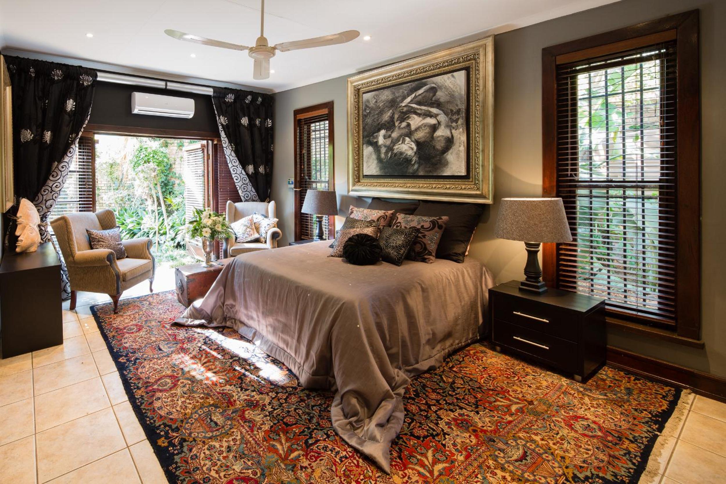 Executive Suite photo 1