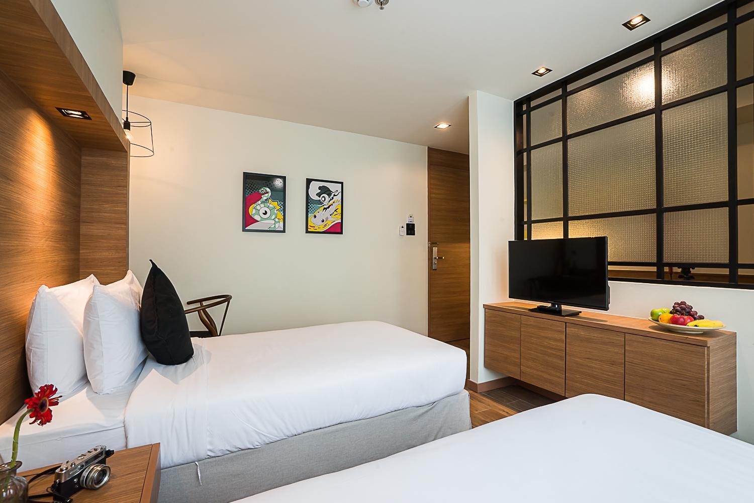 room photo
