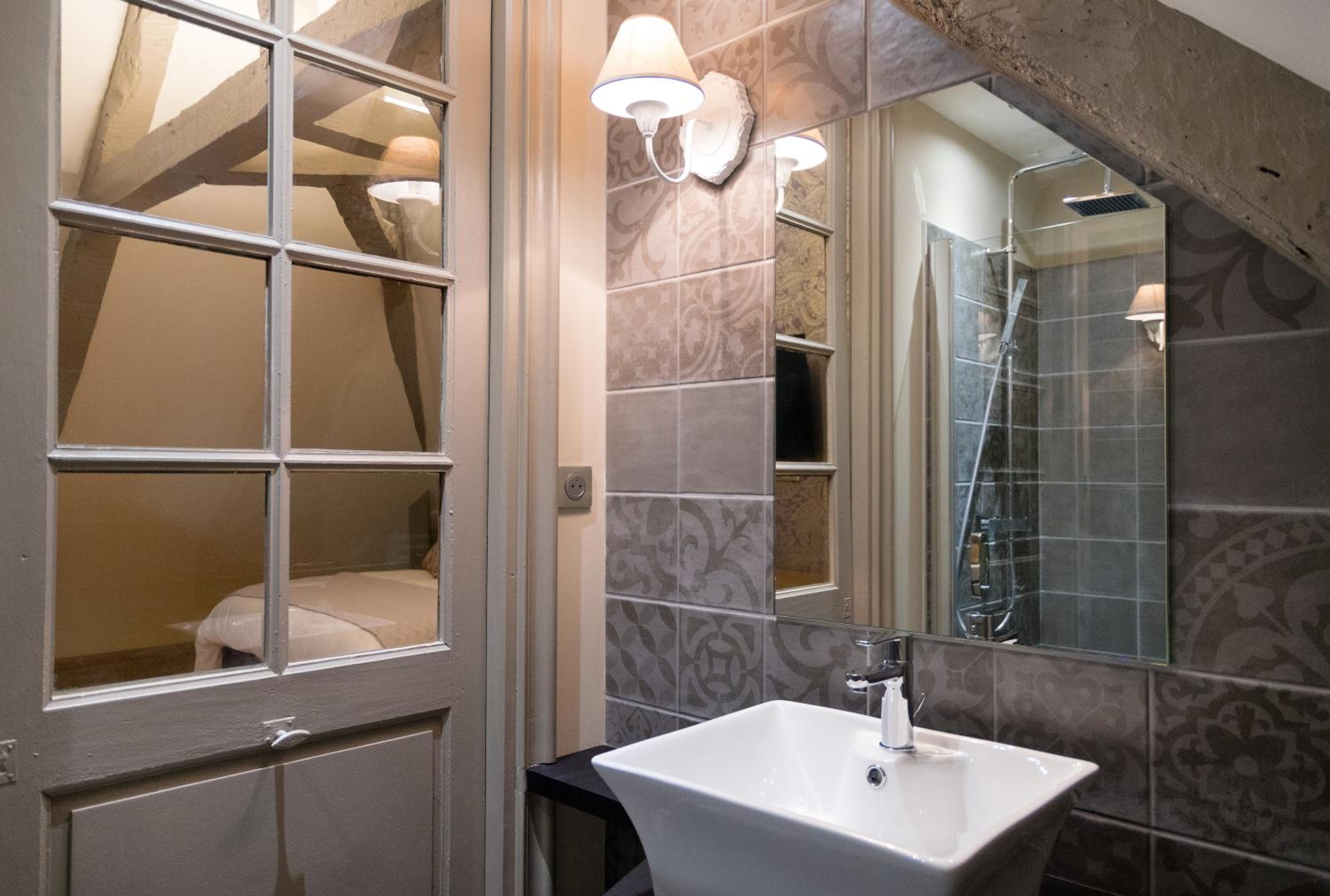 Double Room with Private External Bathroom and Garden View