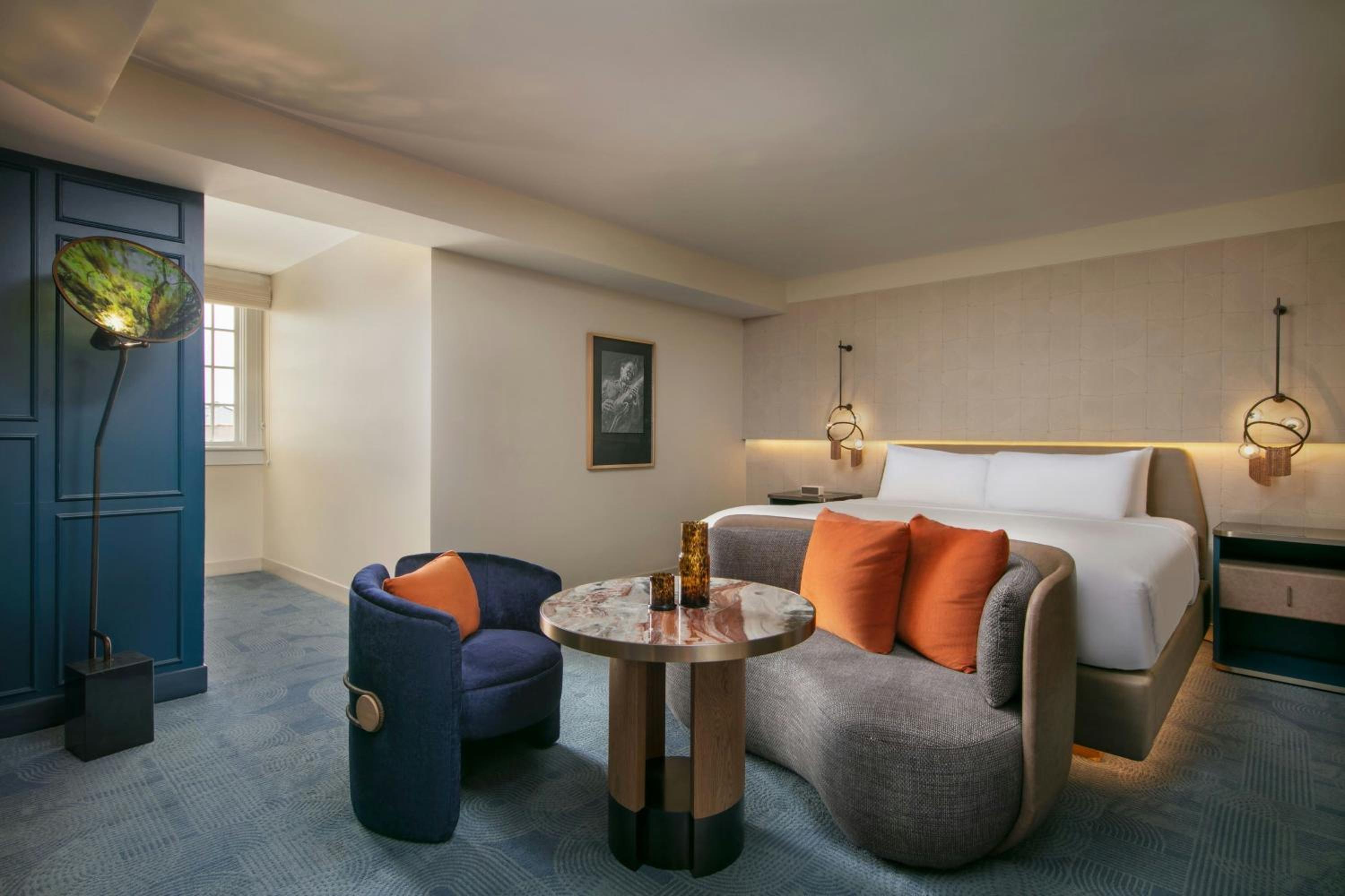 Premier King Room - Photo 1