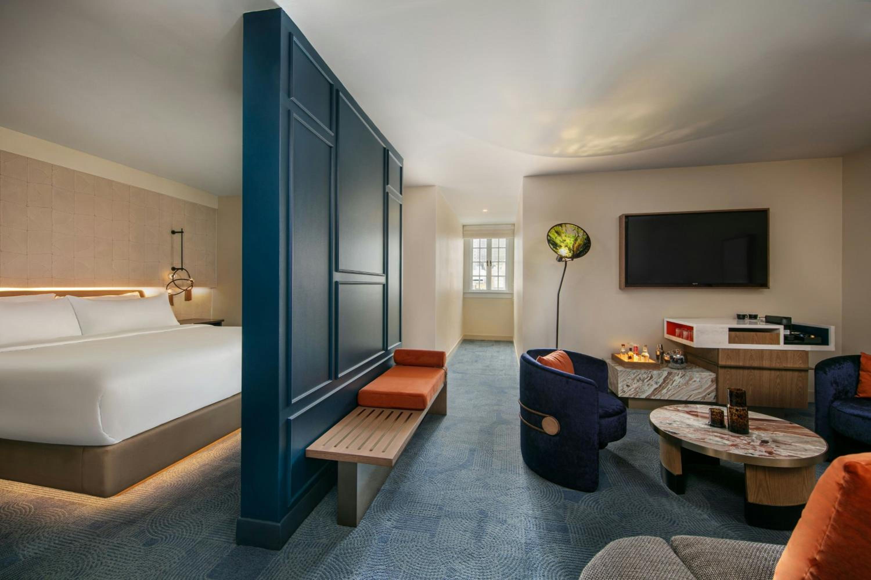 King Room with Courtyard View - Photo 2