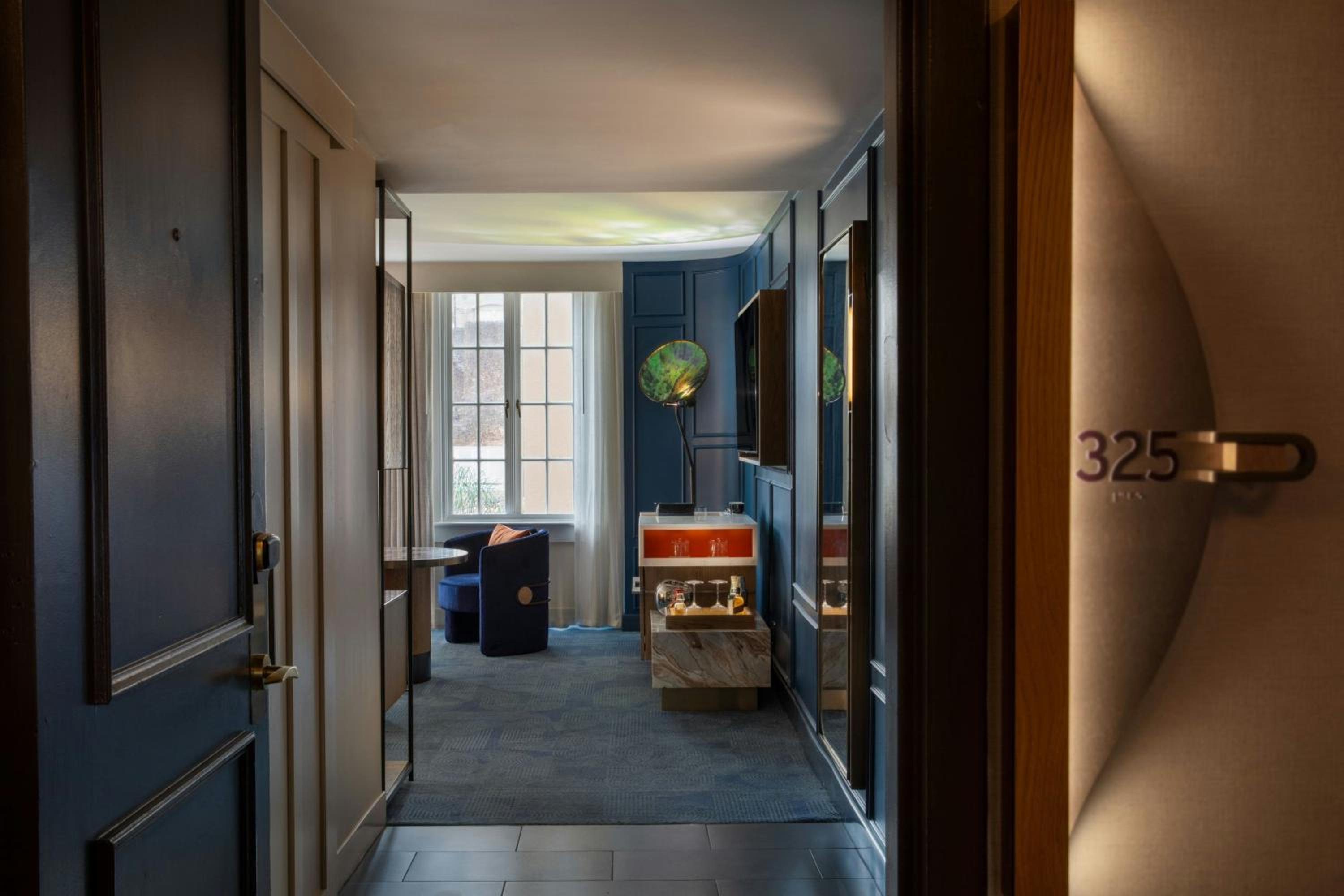 King Room with Courtyard View - Photo 4