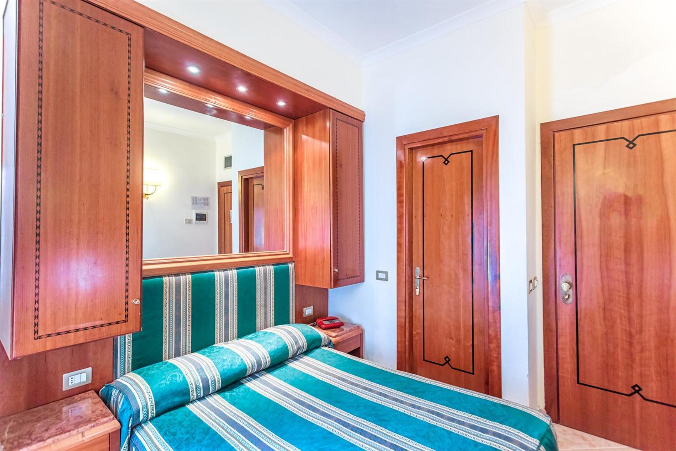 Economy Double or Twin Room