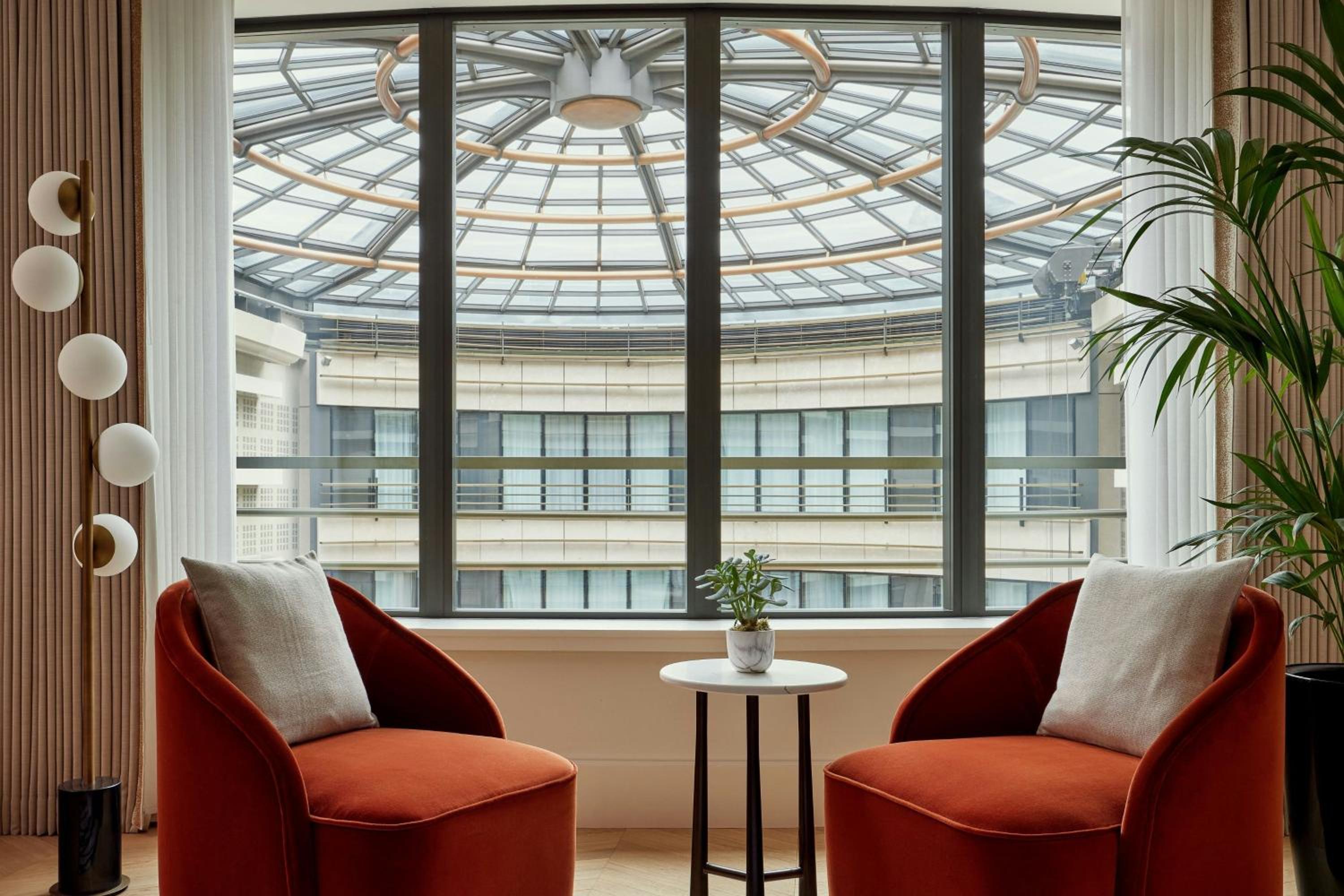 Grand Atrium Suite