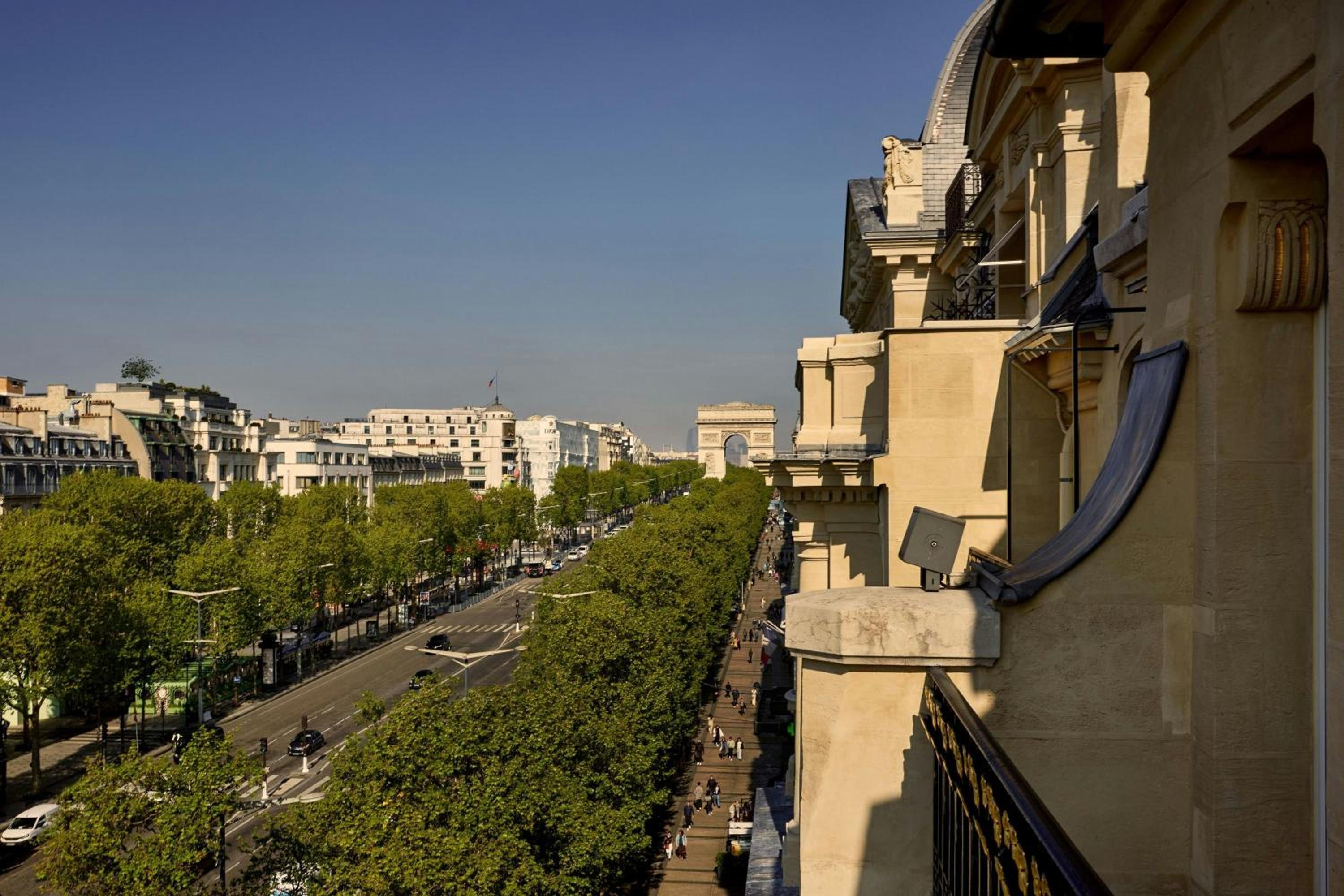 Eiffel Tower Presidential Suite