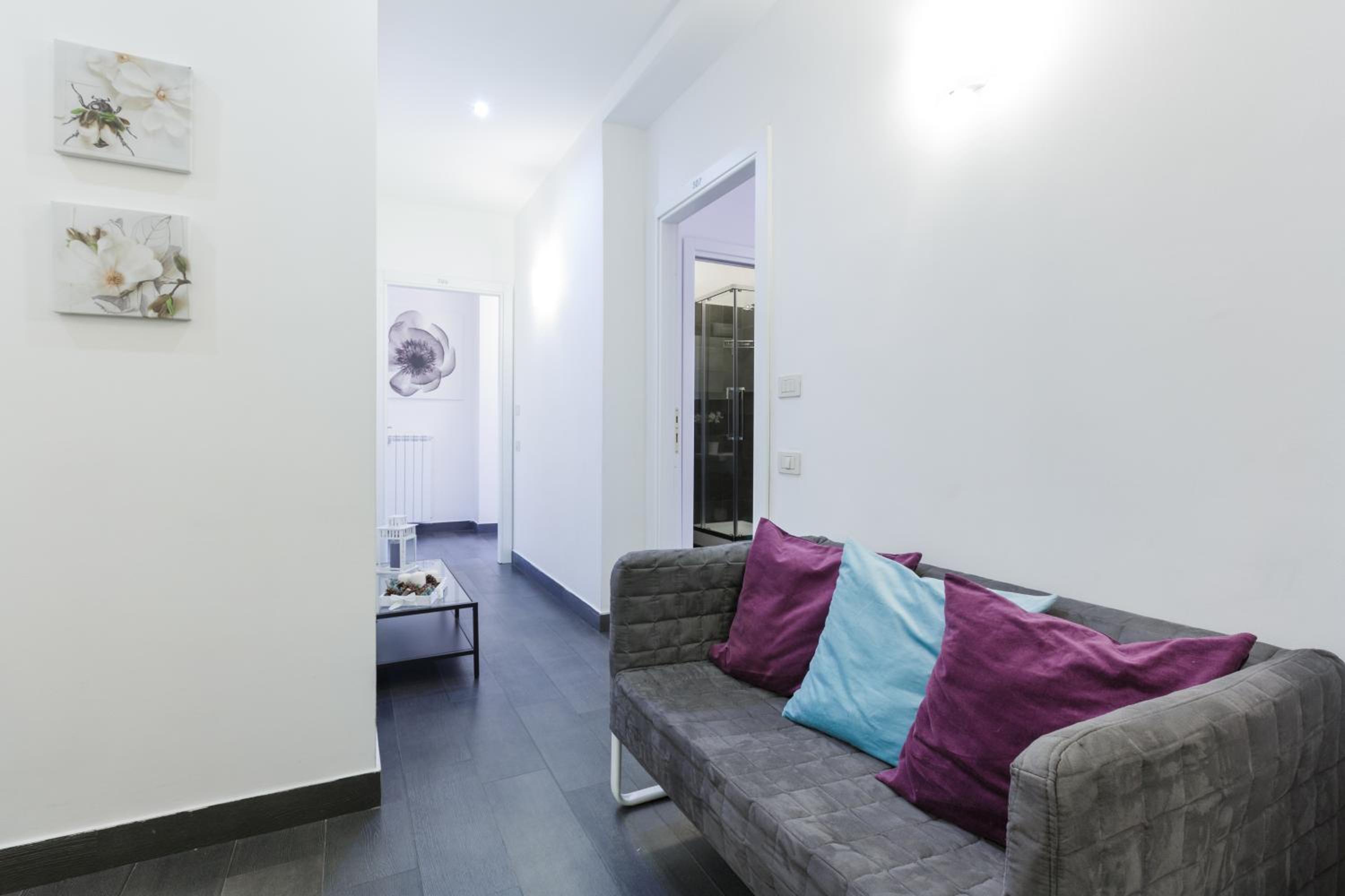 Basic Triple Room photo 2