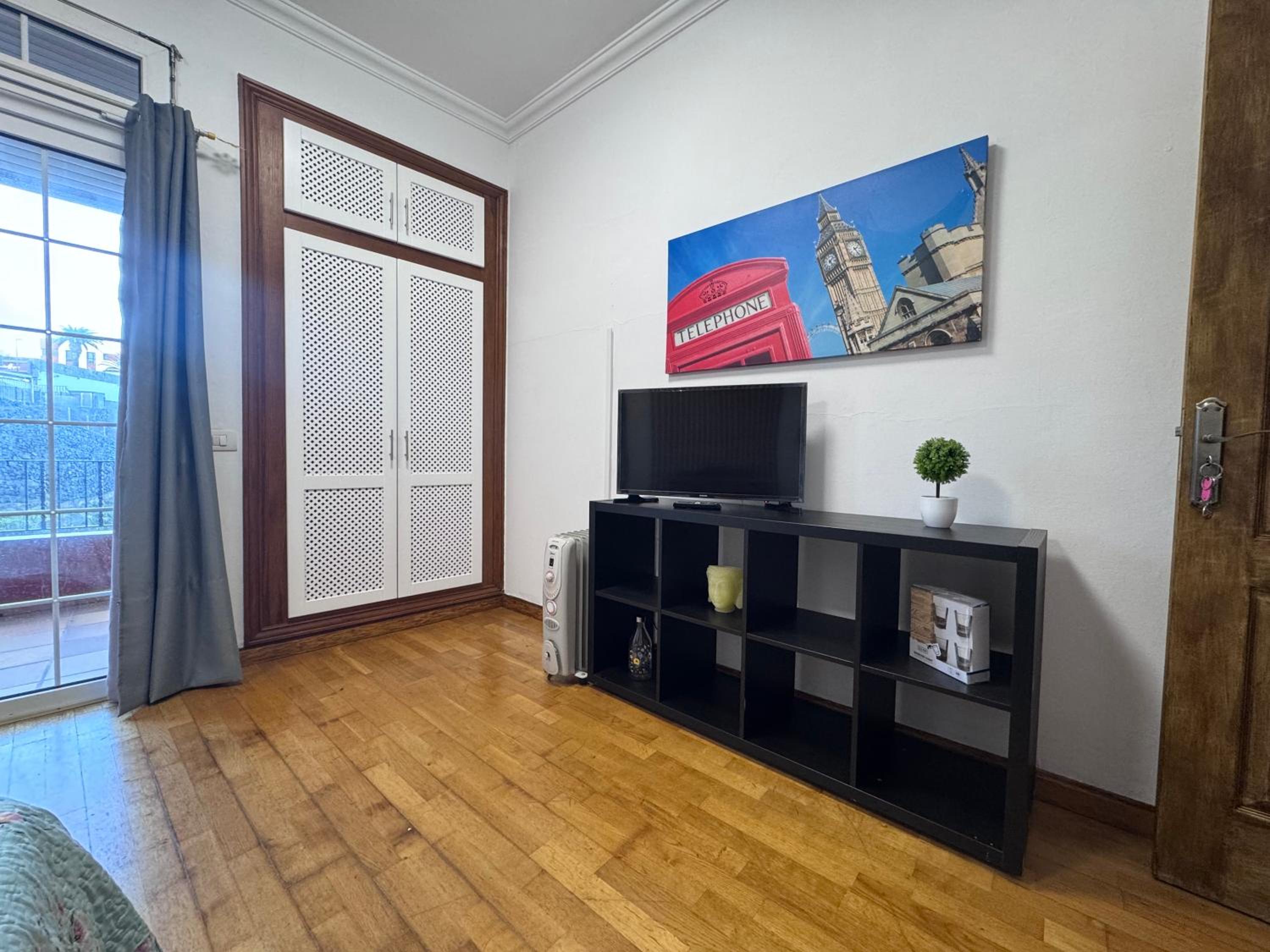 Standard Studio with private bathroom