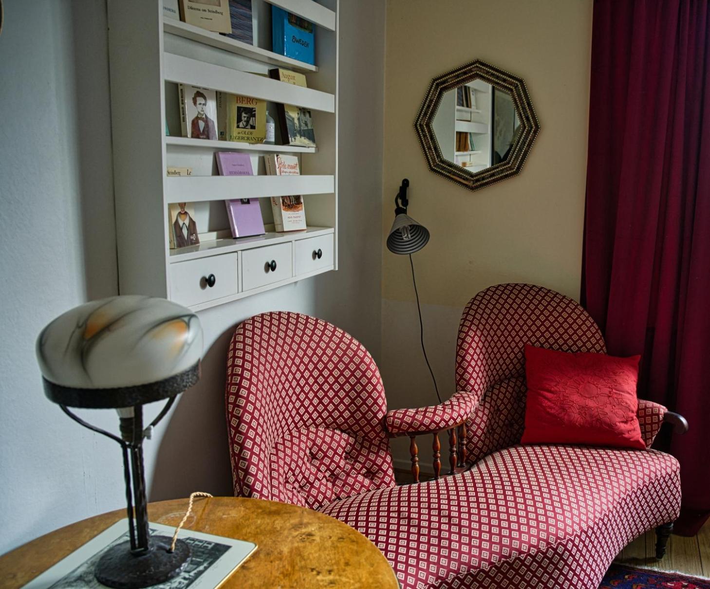 Twin Room - Disability Access photo 2