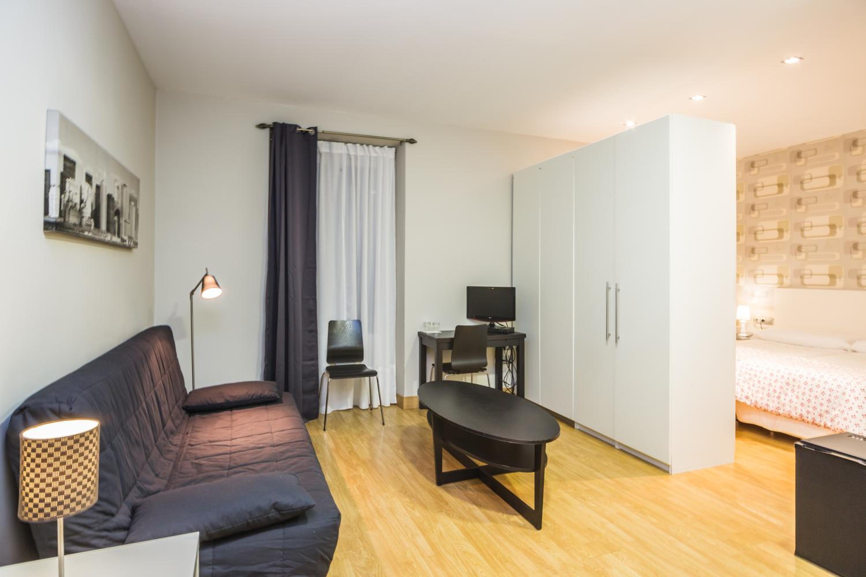Habitación Cuádruple con Baño Privado