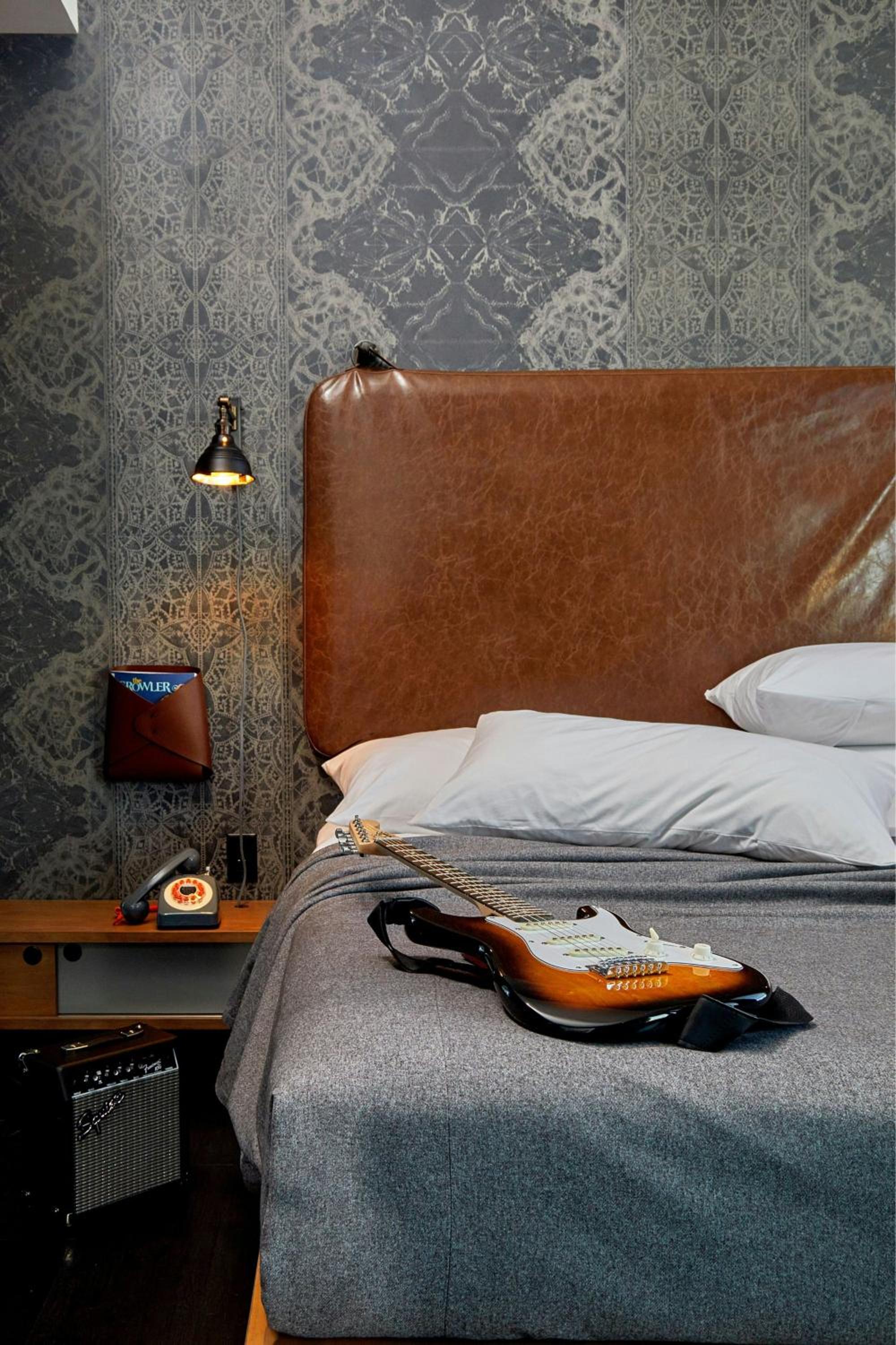 One King Suite photo 3