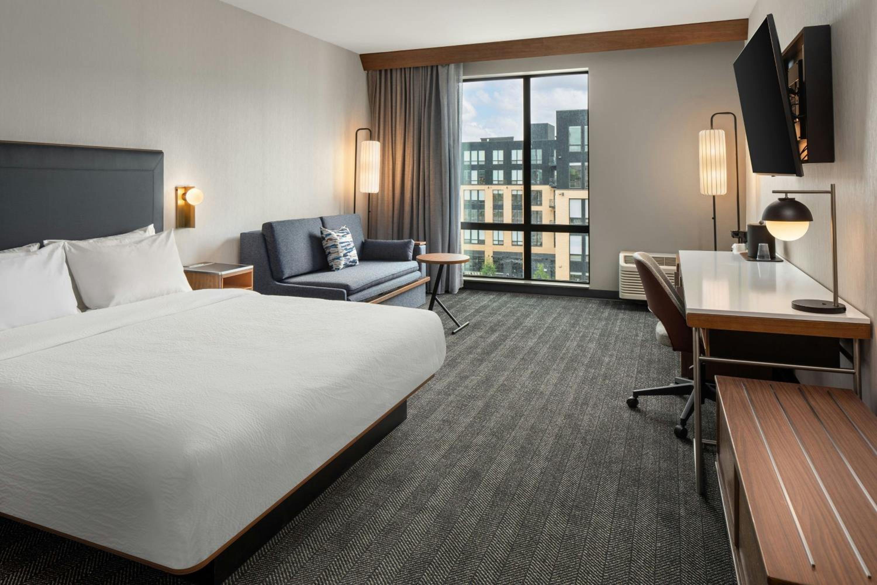 Standard, Guest room, 1 King, Sofa bed (Hearing Accessible) - Photo 2