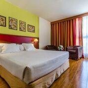 Double or Twin Room - Photo 3