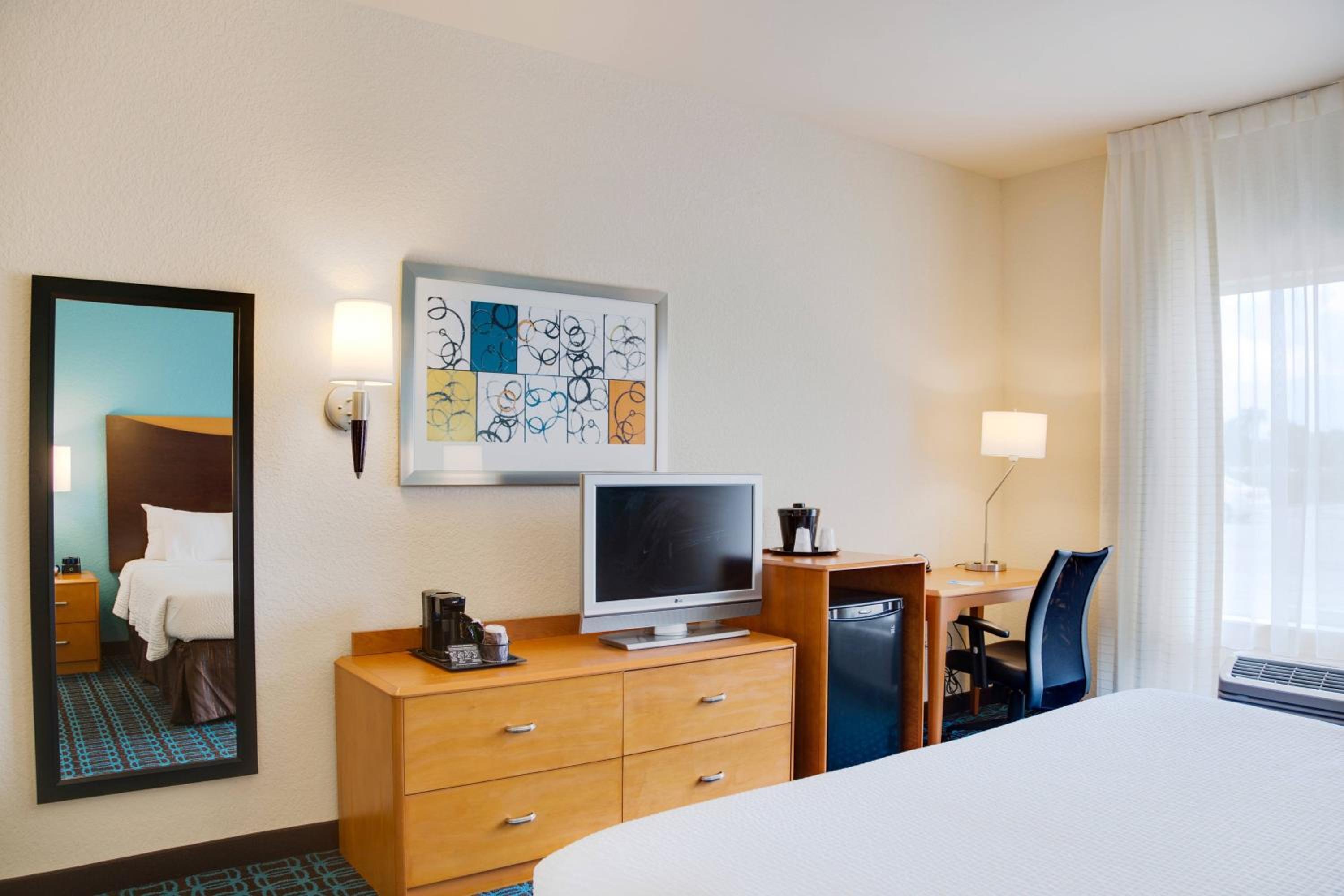King Room - Hearing Access - Photo 2