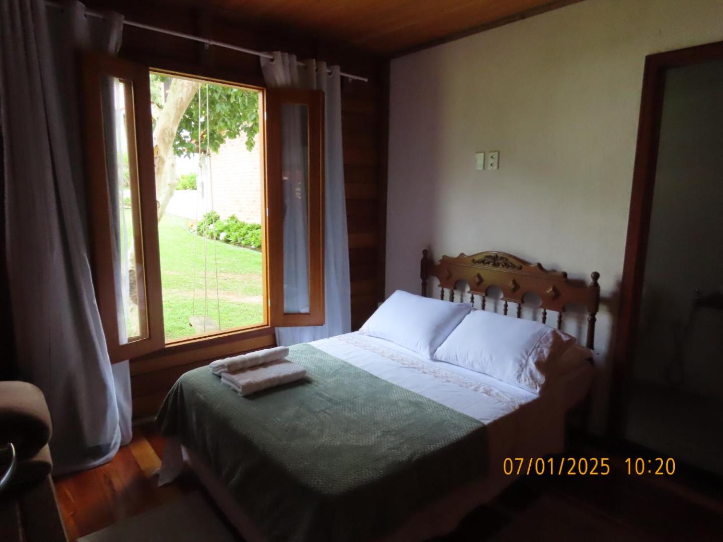 Two-Bedroom House photo 2