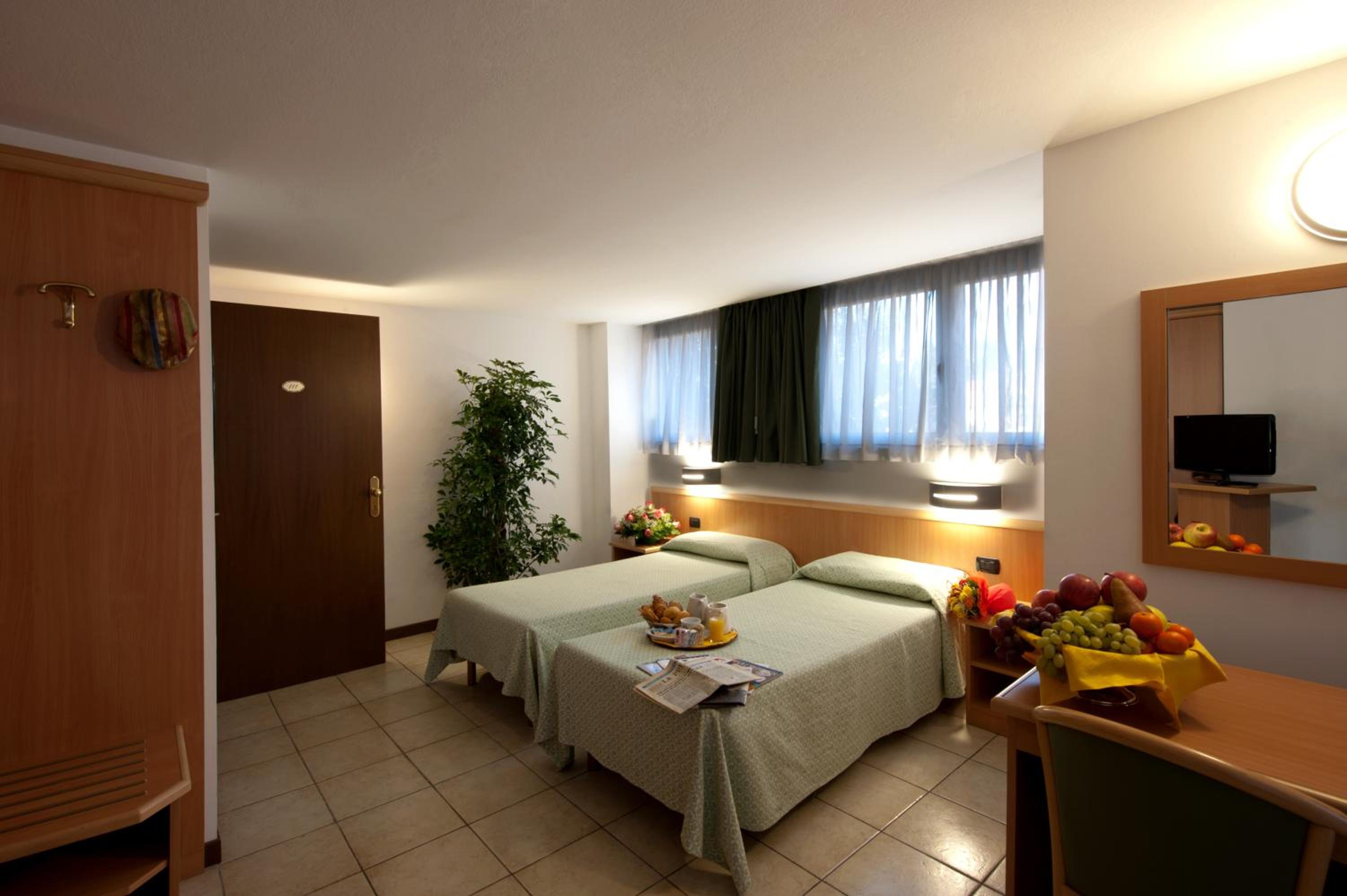 Superior Double or Twin Room photo 1