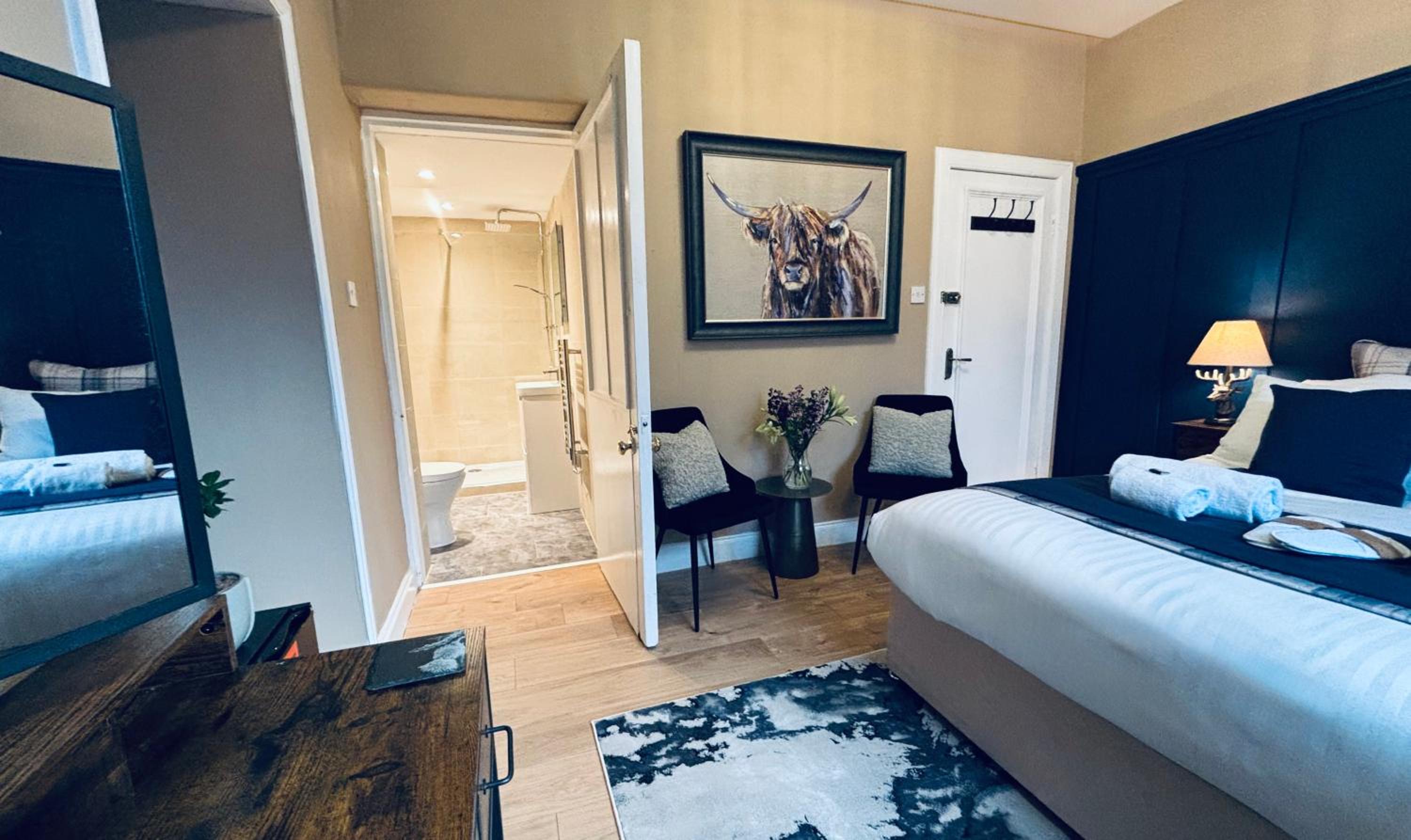 Deluxe King Room photo 3