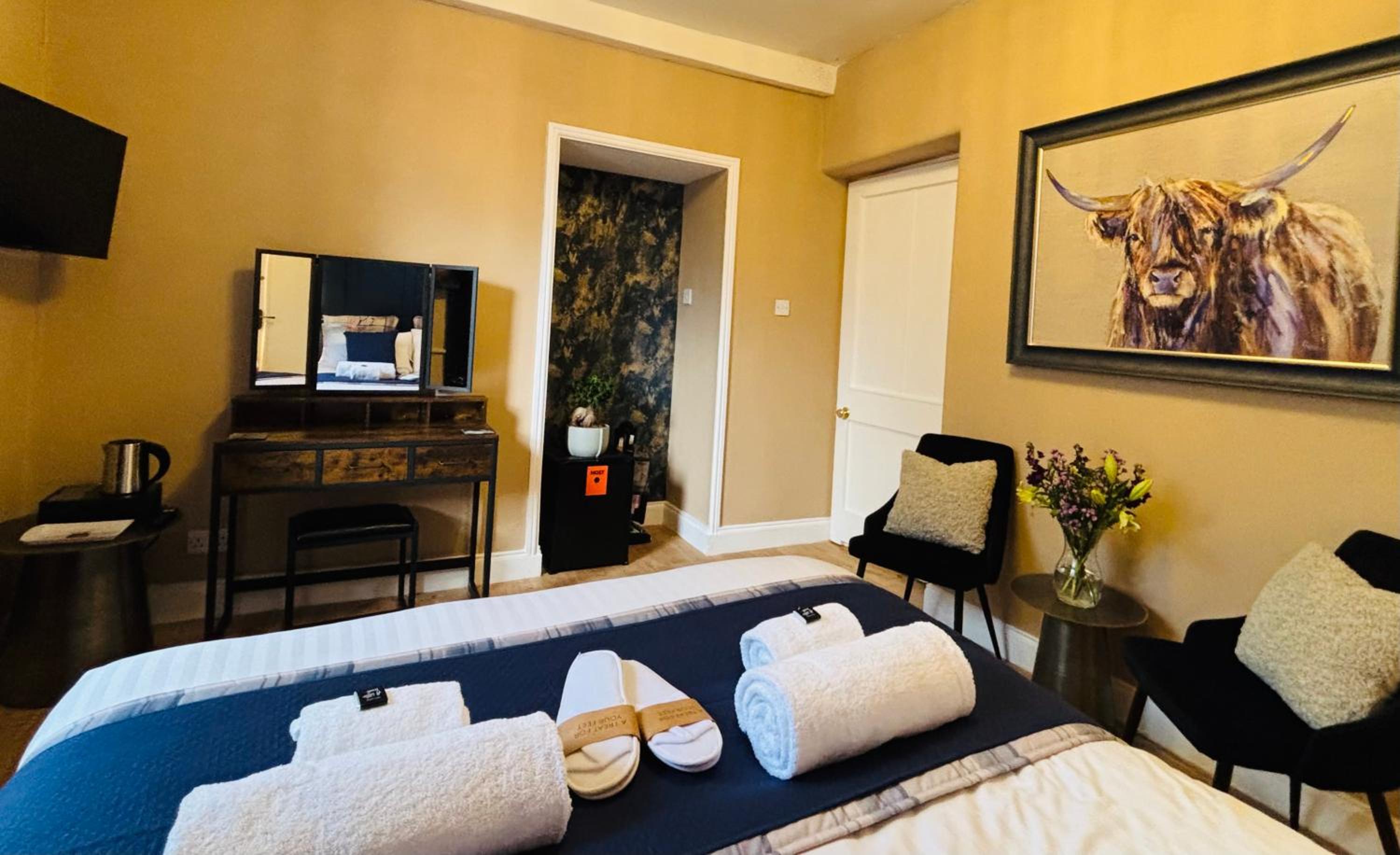 Deluxe King Room