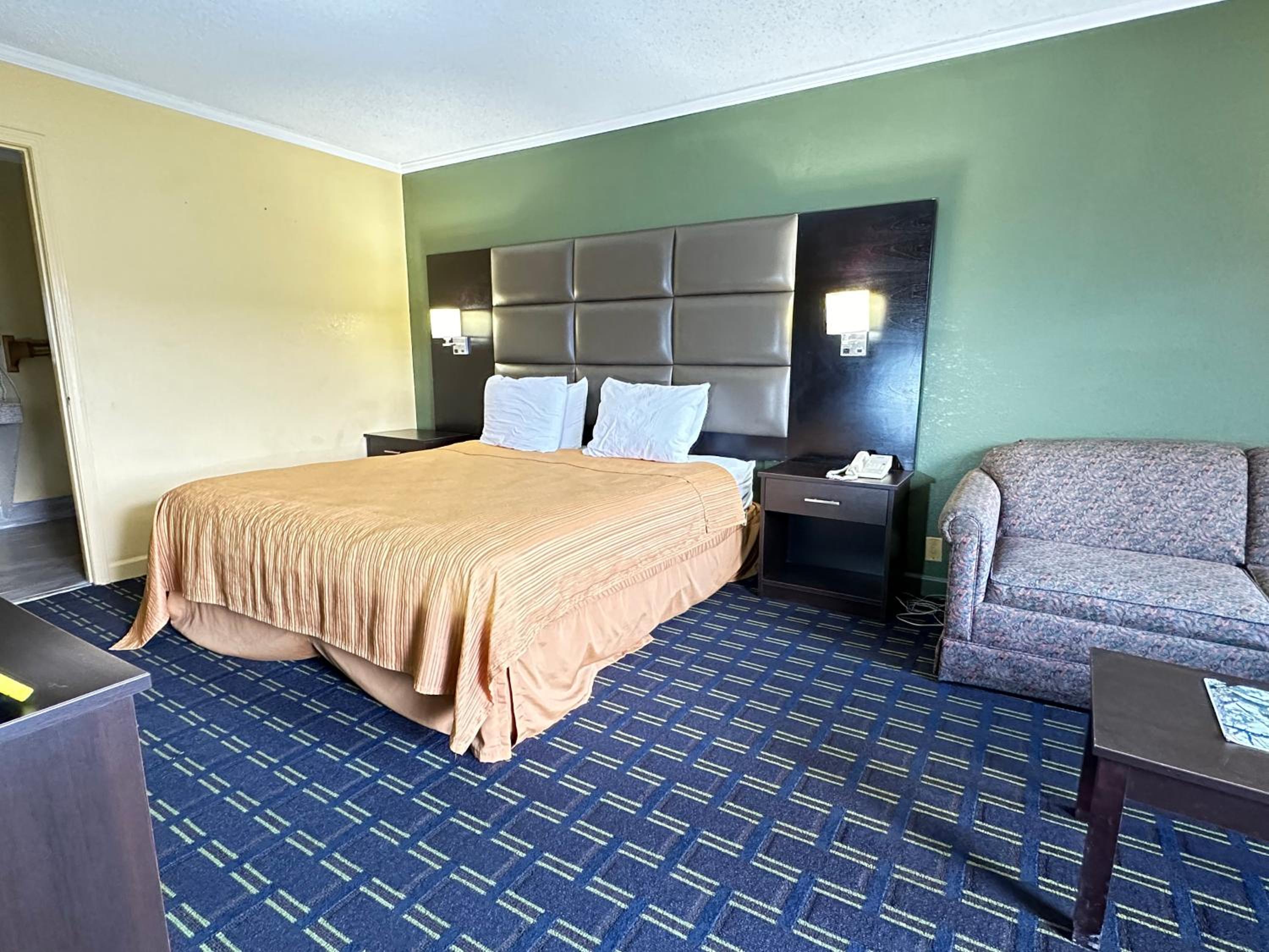 Rodeway Inn & Suites Plymouth Hwy 64, 写真 3