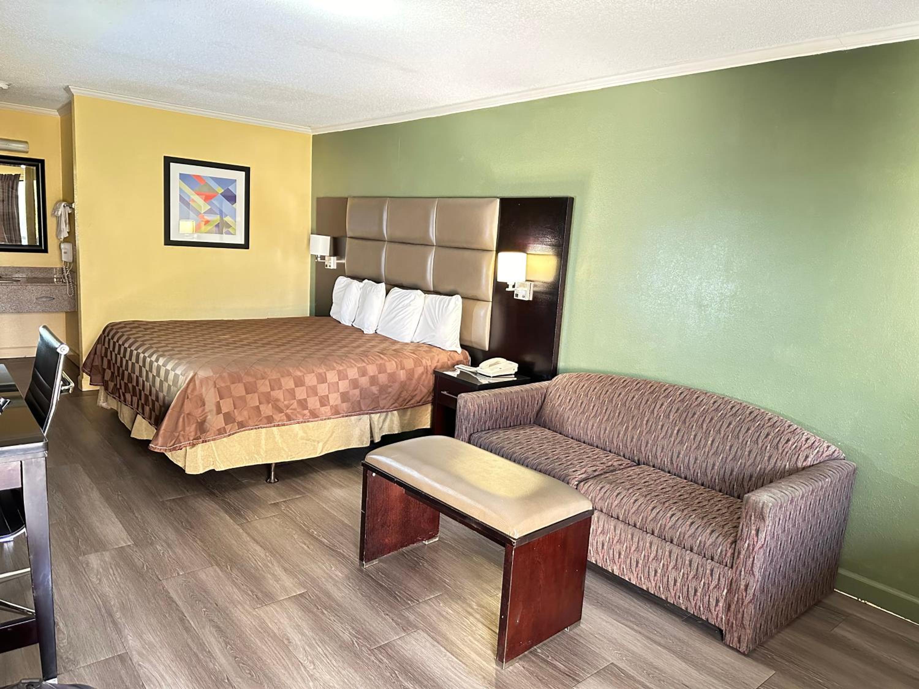 Rodeway Inn & Suites Plymouth Hwy 64, 写真 4