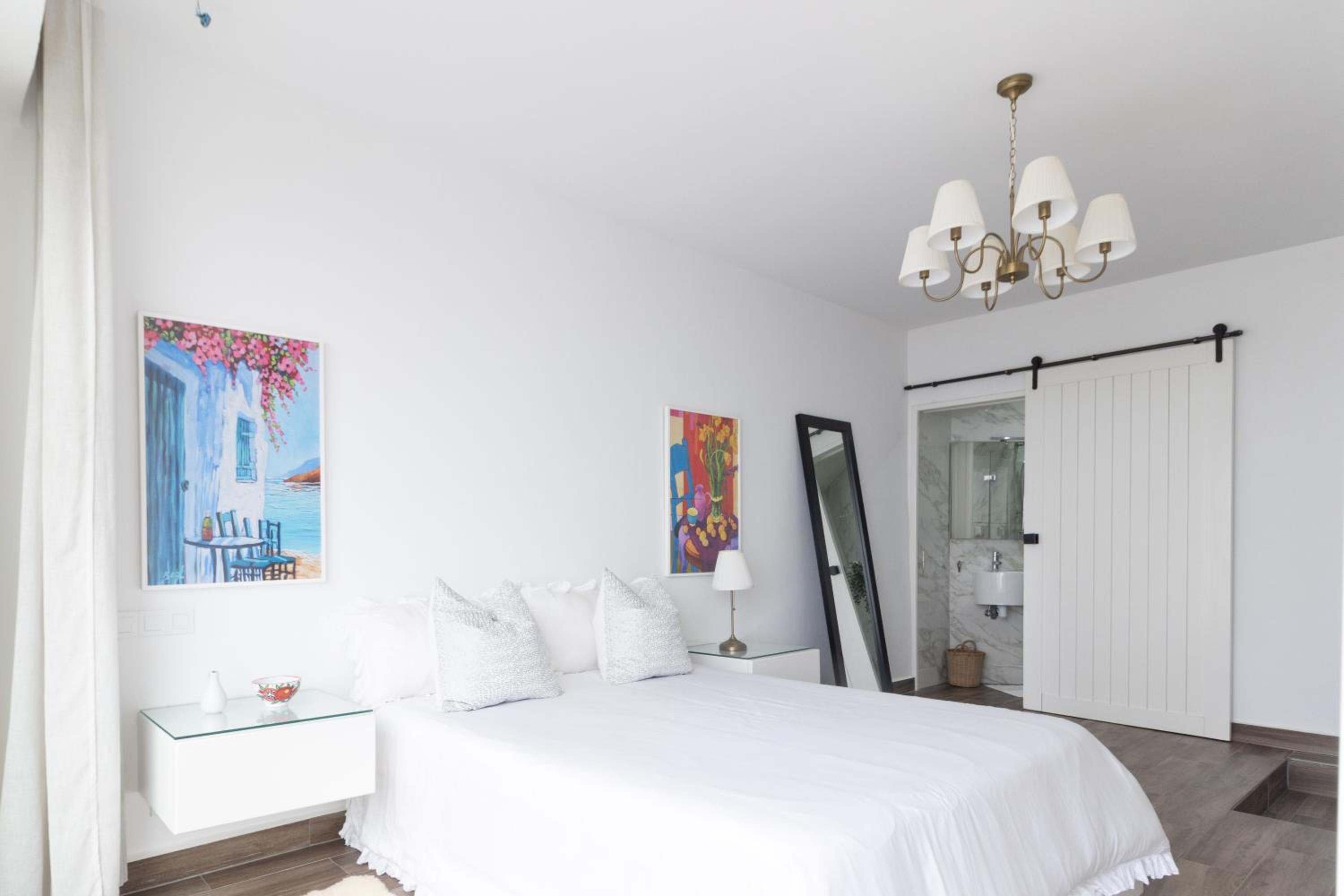 Villa photo 3