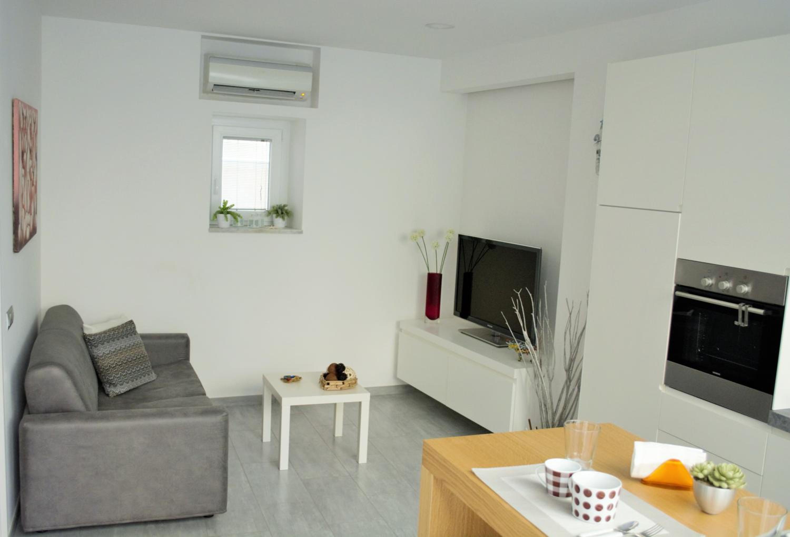 One-Bedroom House