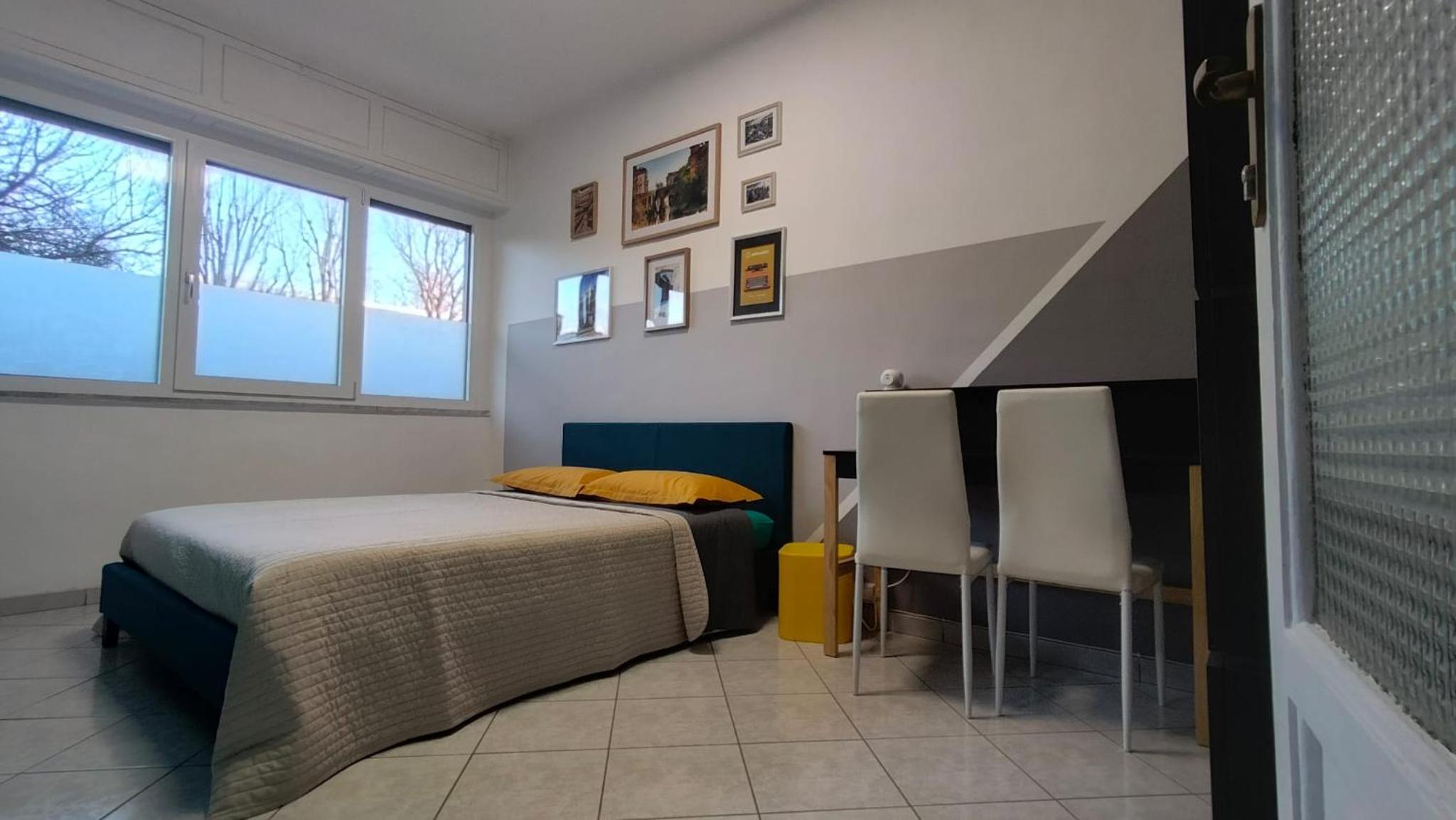 Standard Double Room with Shared Bathroom photo 1