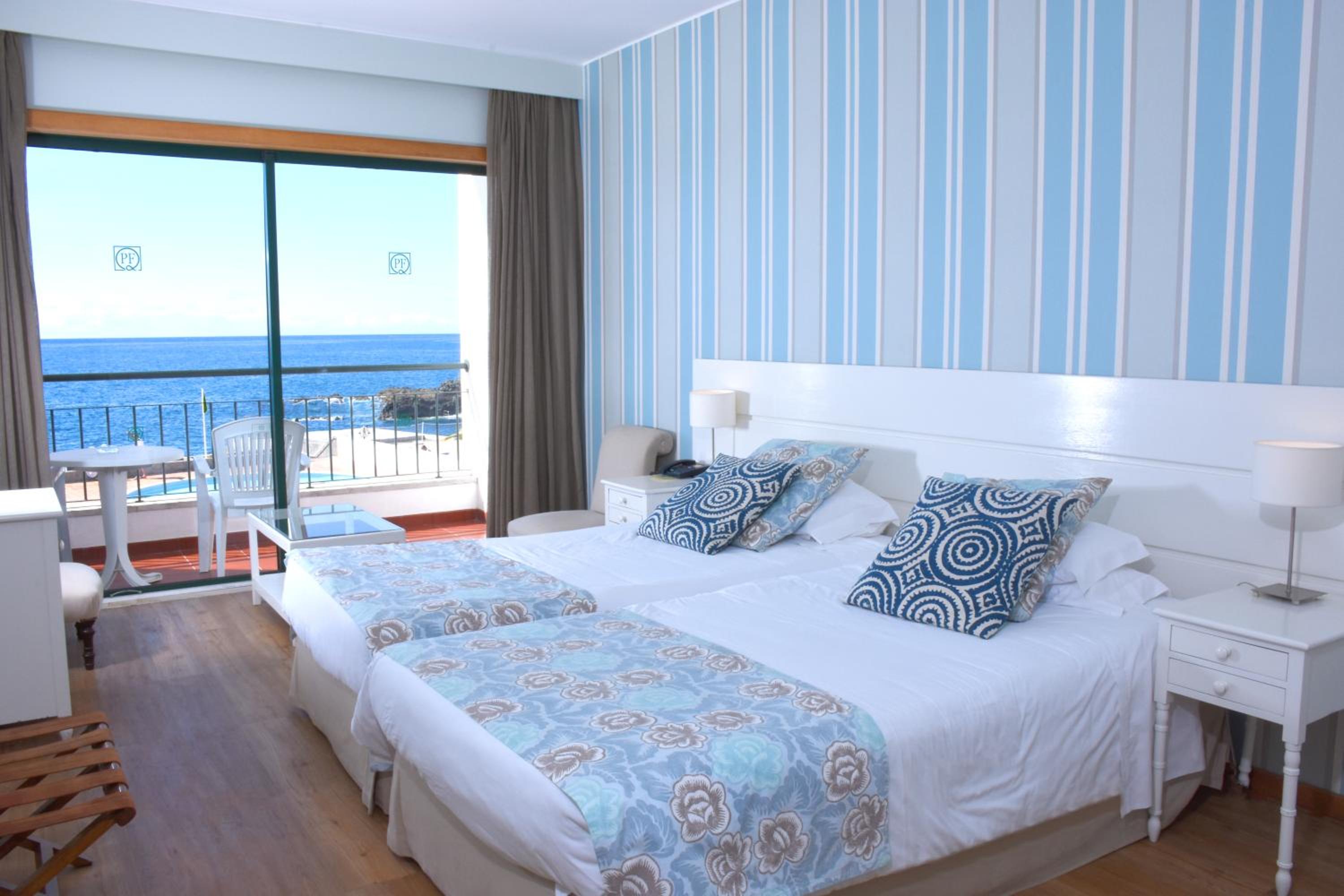 Quarto Duplo ou Twin com Vista para o Mar