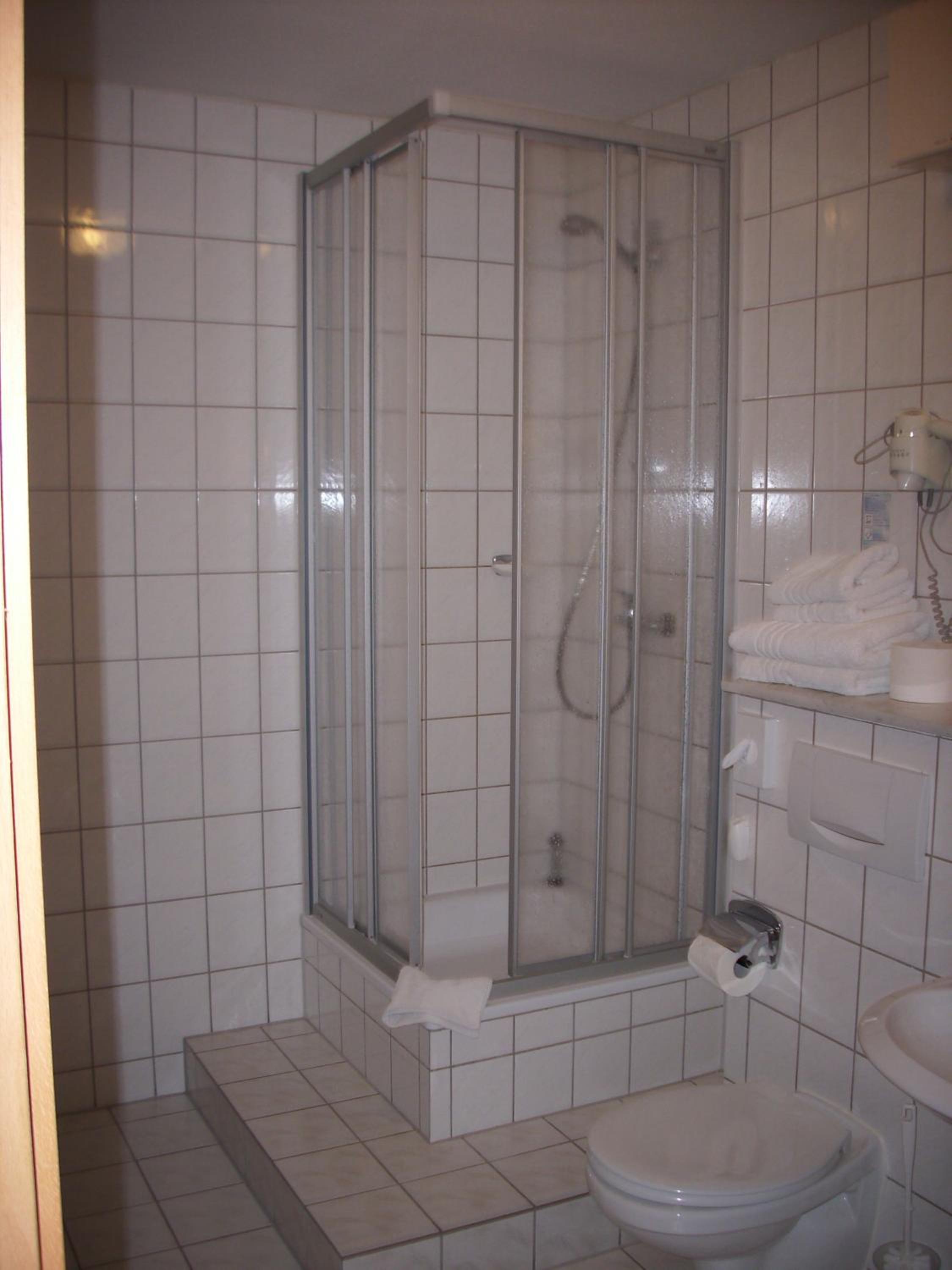 Deluxe Double or Twin Room photo 3