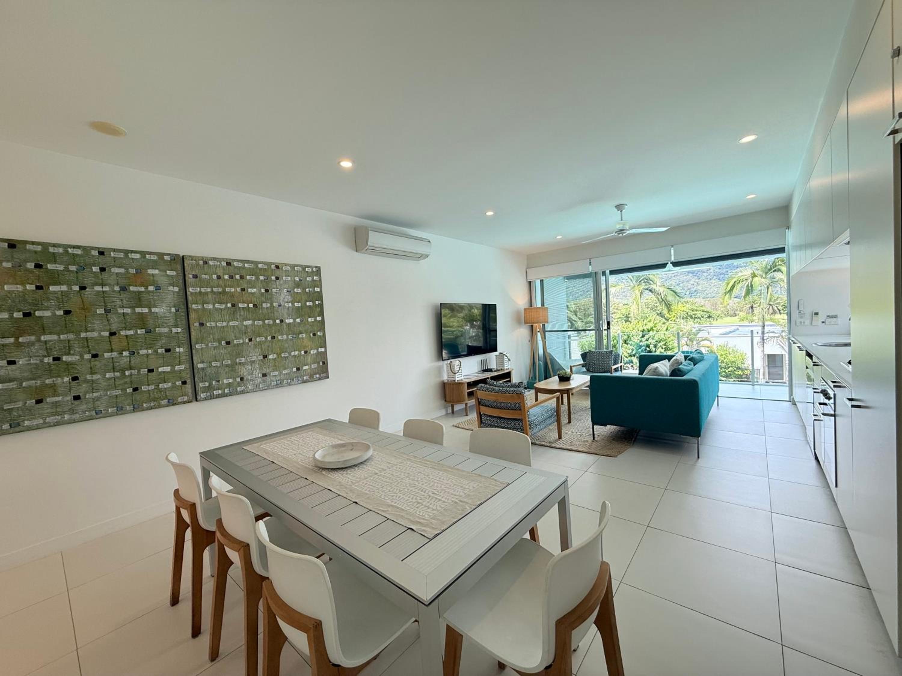 Two-Bedroom Apartment Executive Pool View