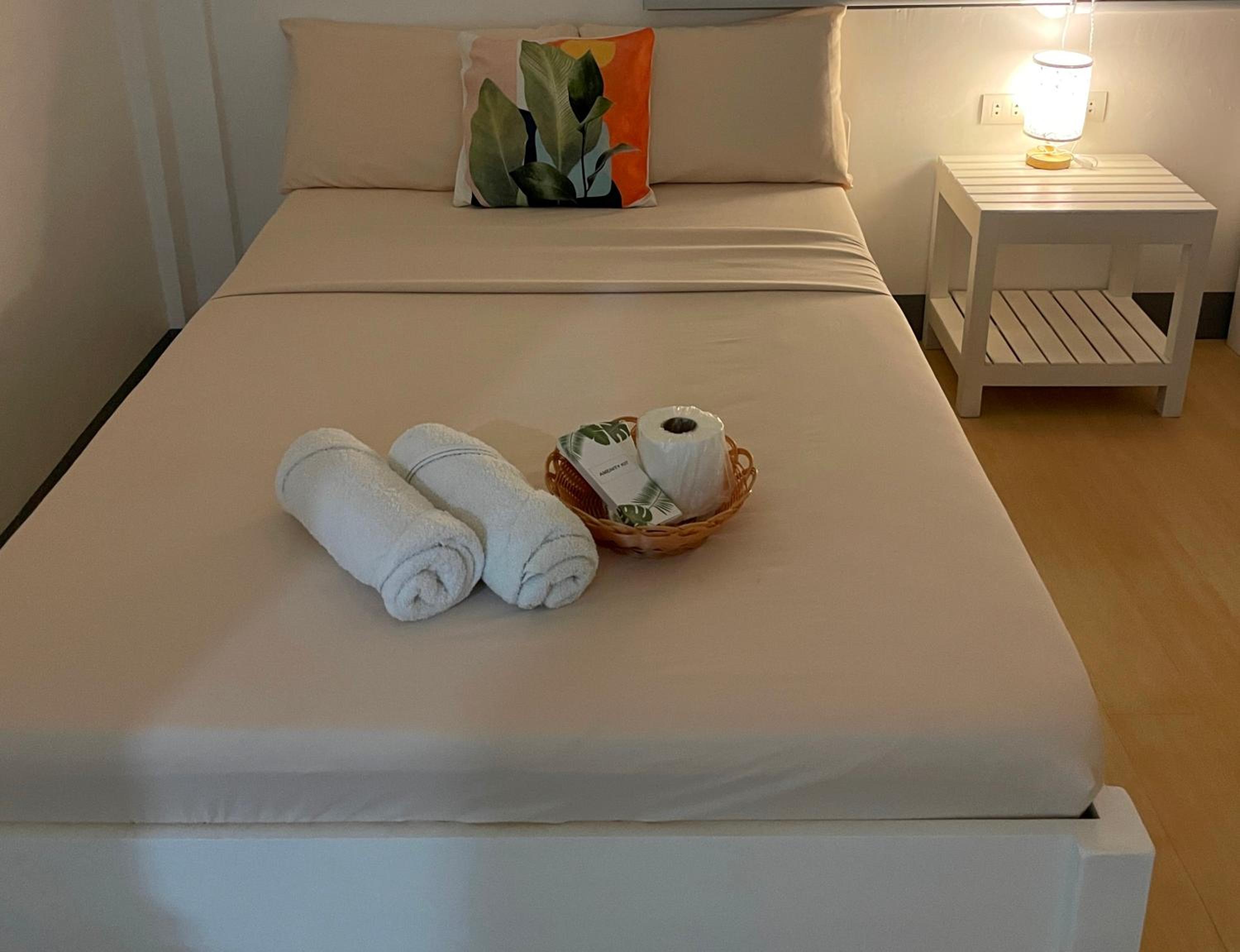 Deluxe Double Room with Balcony and Sea View photo 3