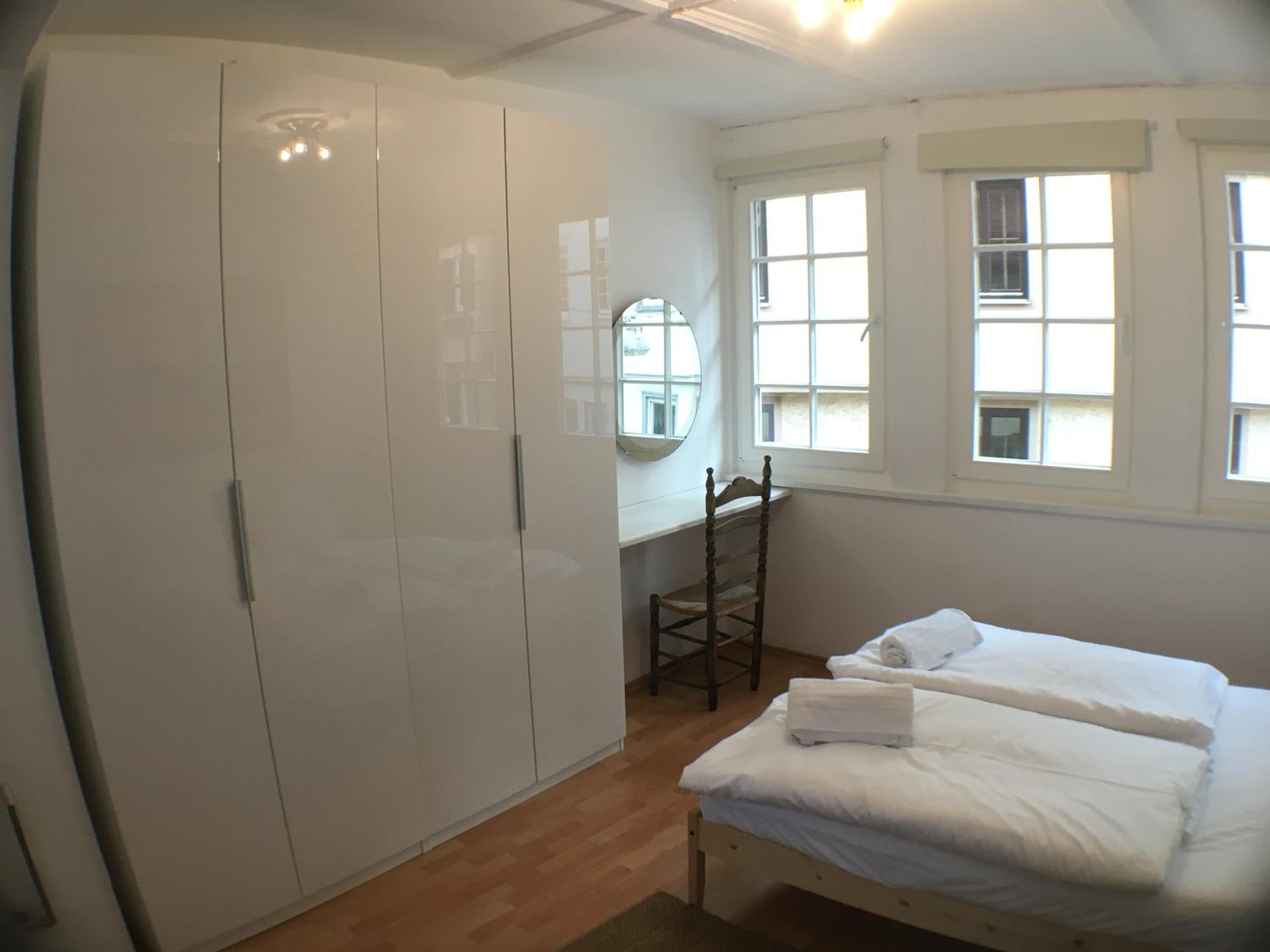 Twin Room with Shared Bathroom photo 3