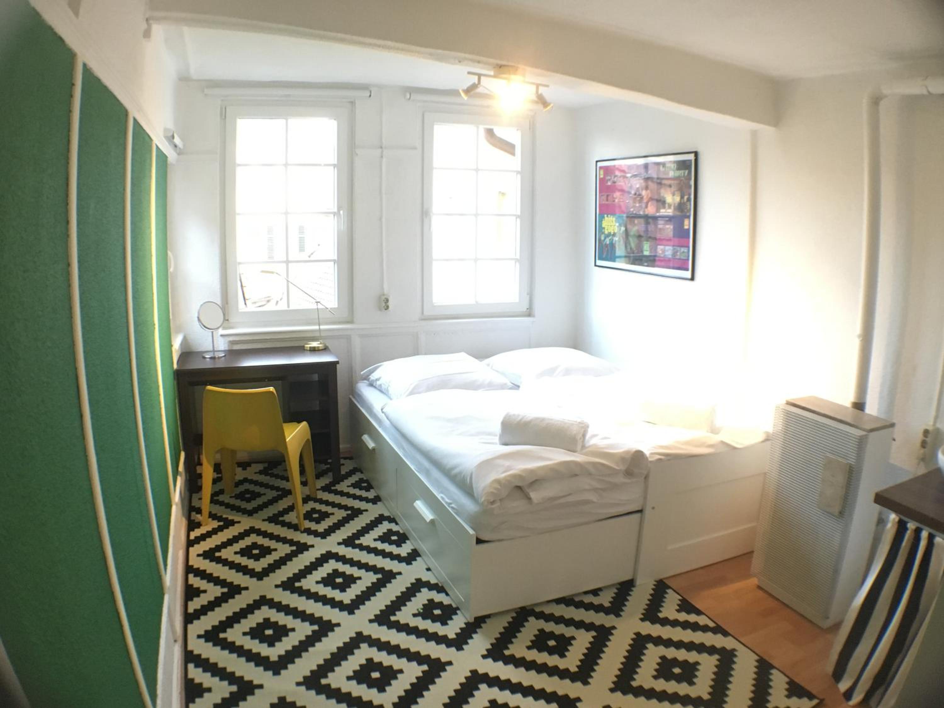 Double Room with Shared Bathroom photo 1