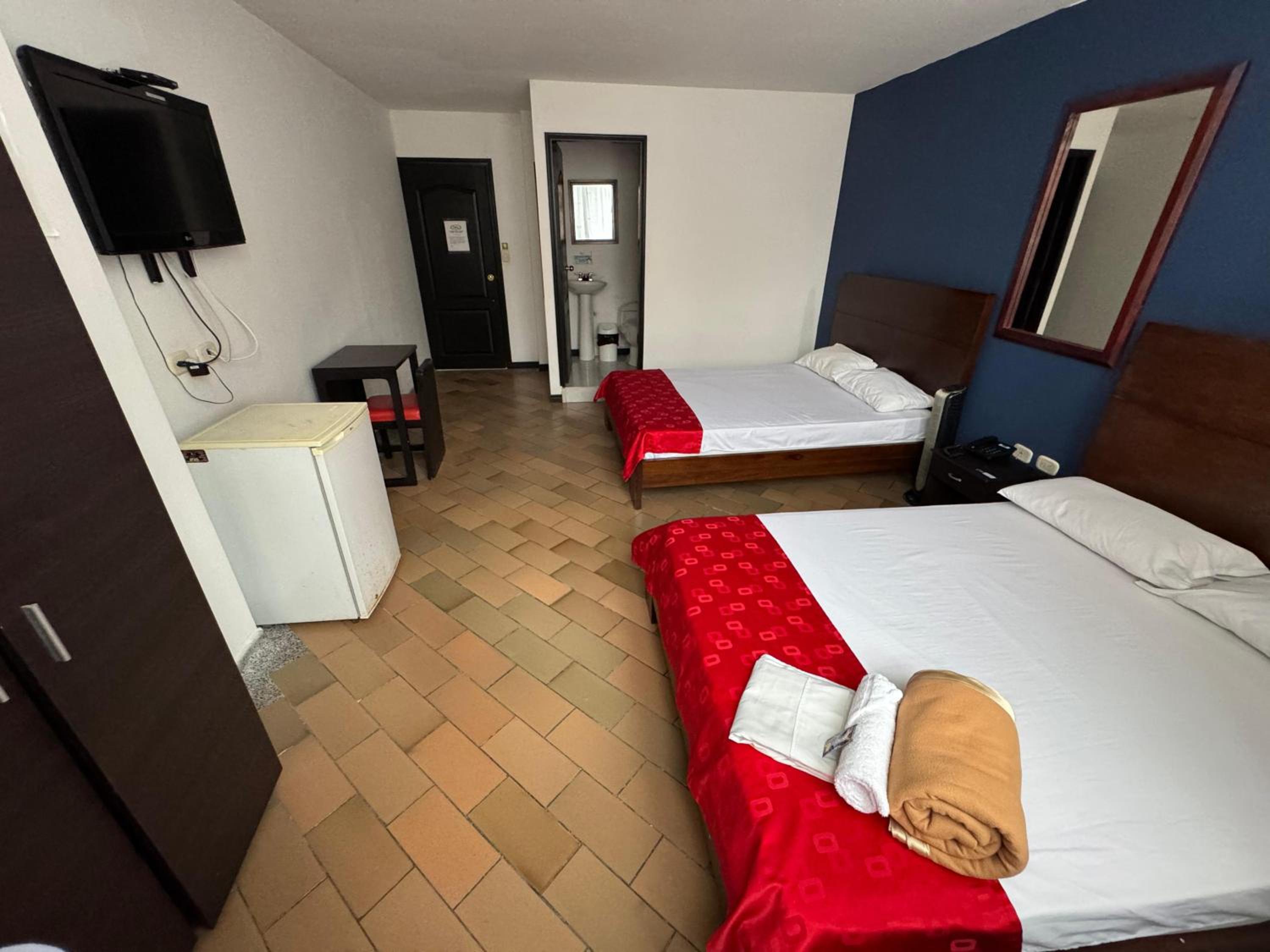 Deluxe Triple Room photo 2