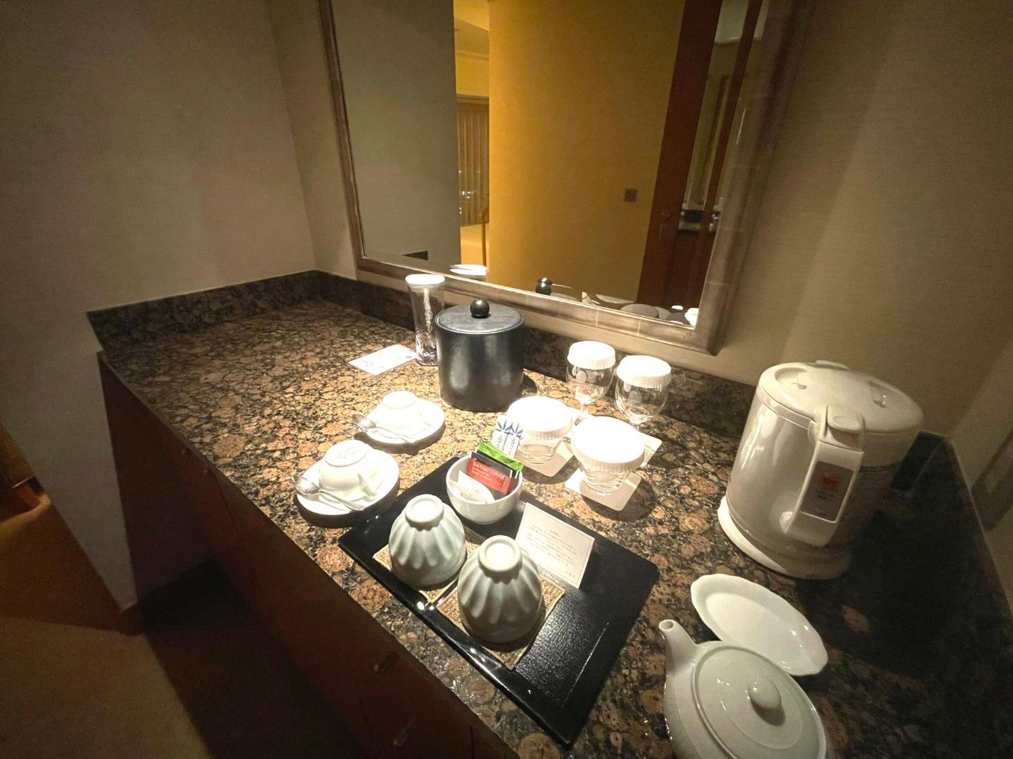 Luxury Harbor King Room with Park View - Non-Smoking - Photo 4