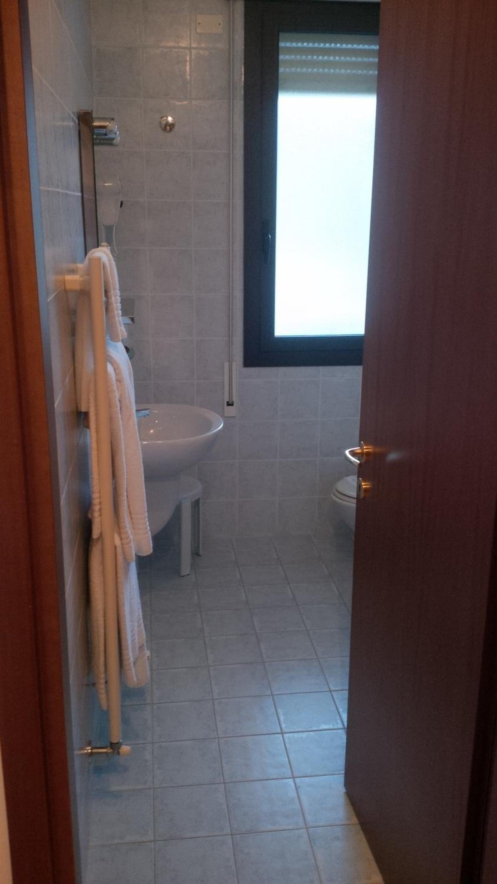 Superior Triple Room photo 3