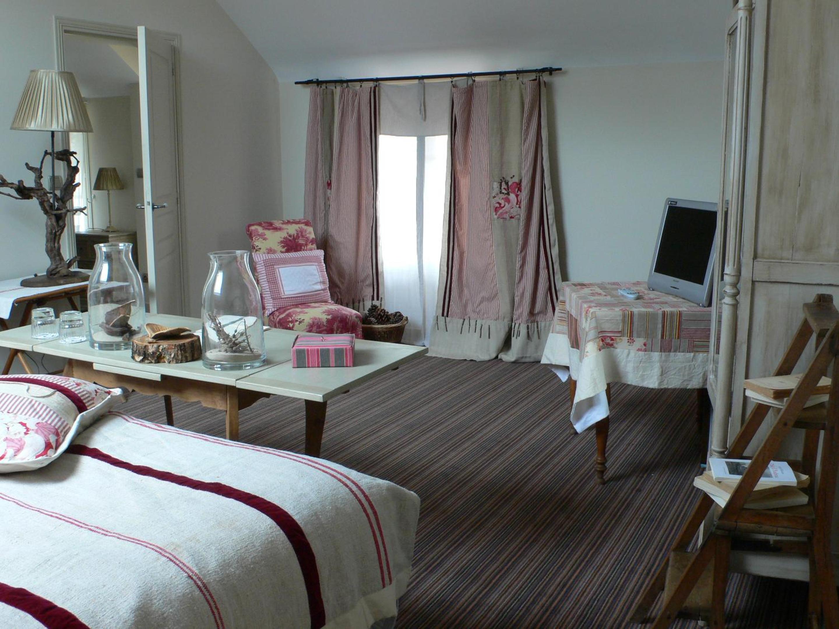 Charming Double Room with Bath