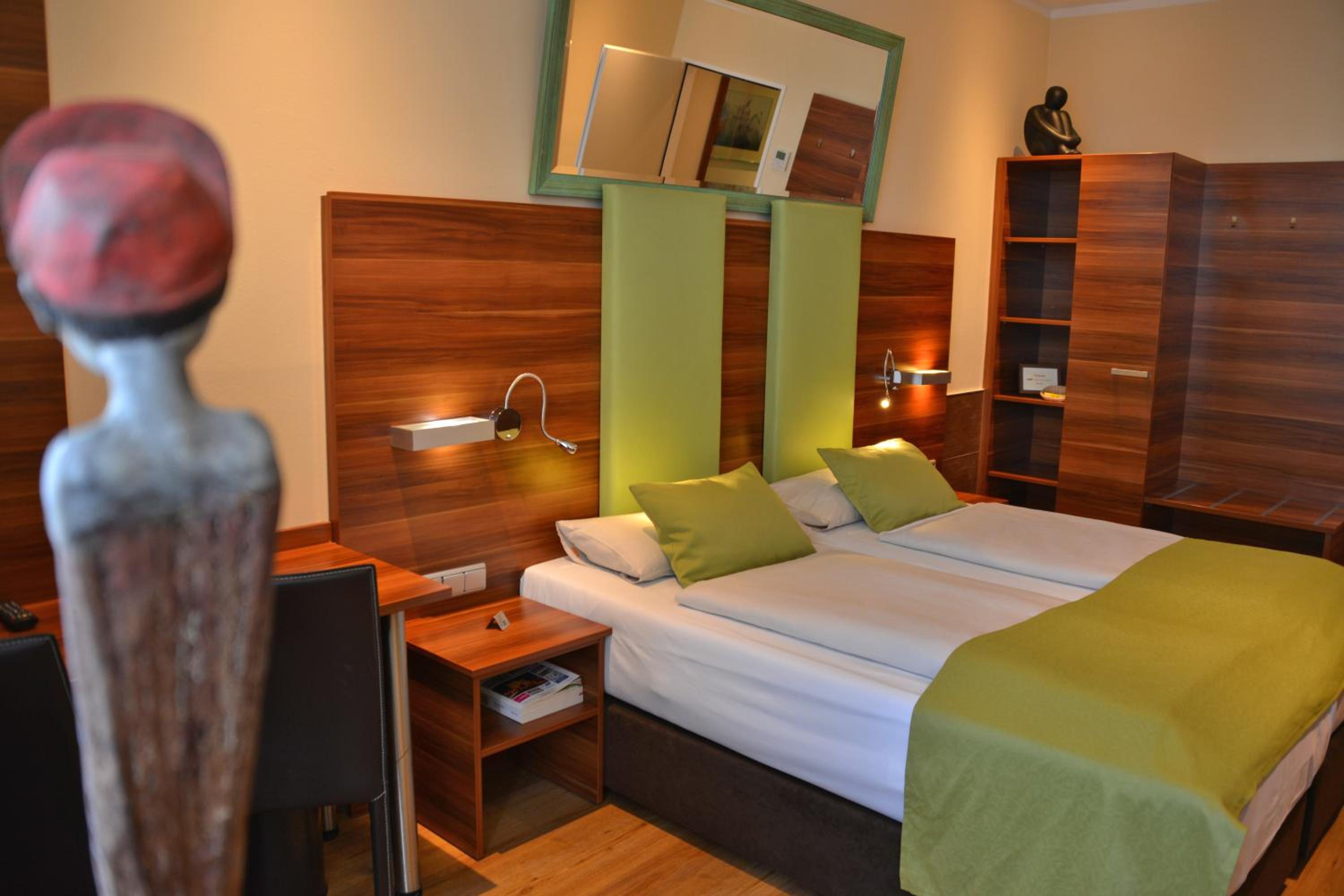 Double or Twin Room photo 1