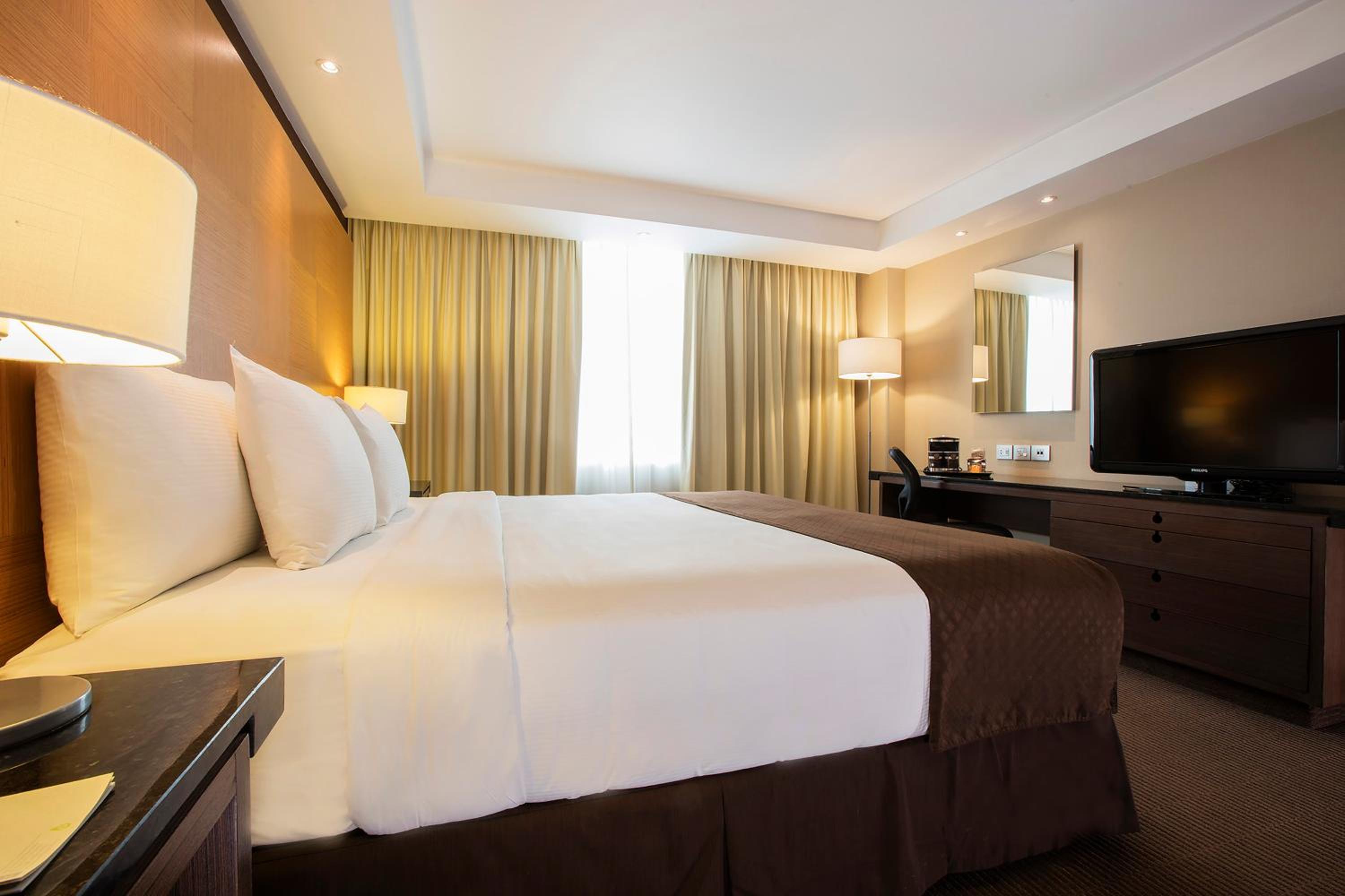 Standard King Room - Photo 1